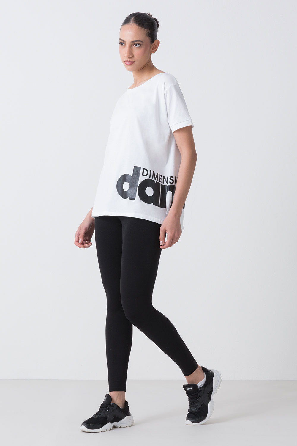 BASIC T-SHIRT CON LOGO