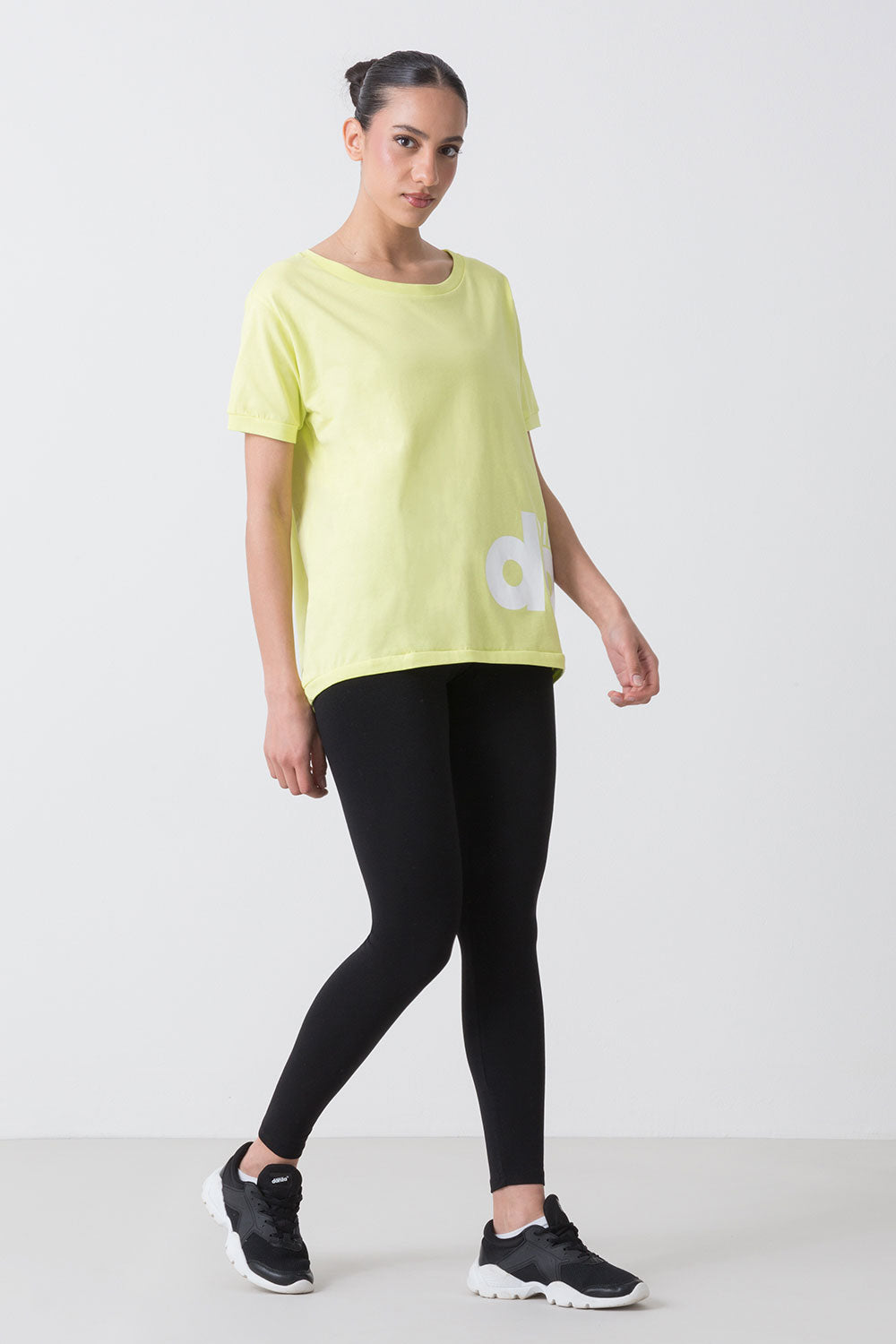 BASIC T-SHIRT CON LOGO