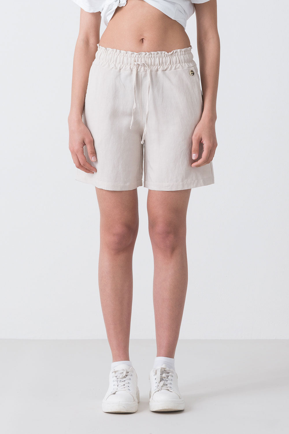 PANTALONCINO IN LINO