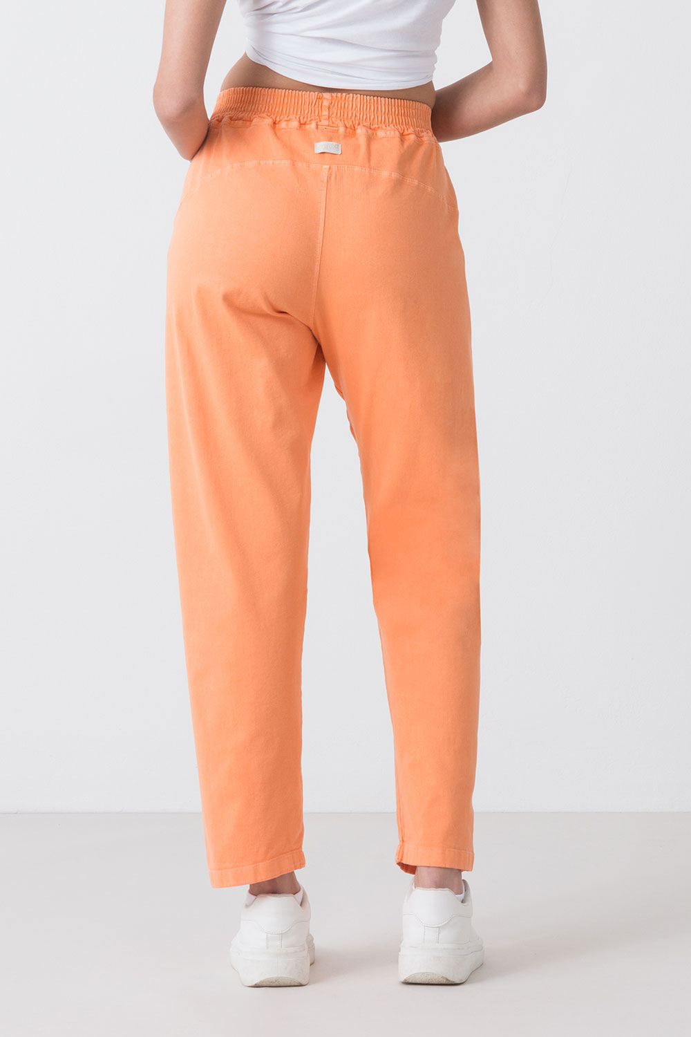 PANTALONE TINTO CAPO