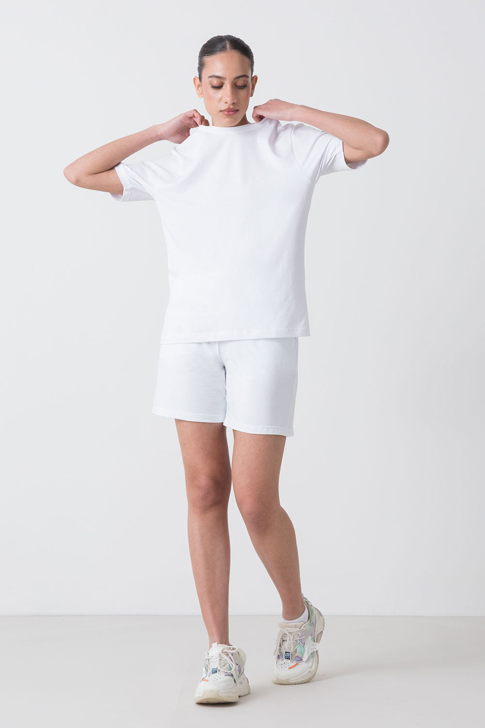 BASIC T-SHIRT IN JERSEY ELASTICIZZATO