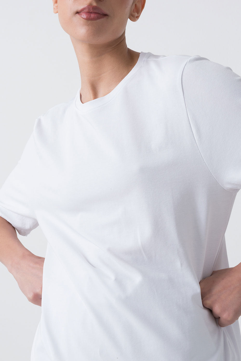 BASIC T-SHIRT IN JERSEY ELASTICIZZATO