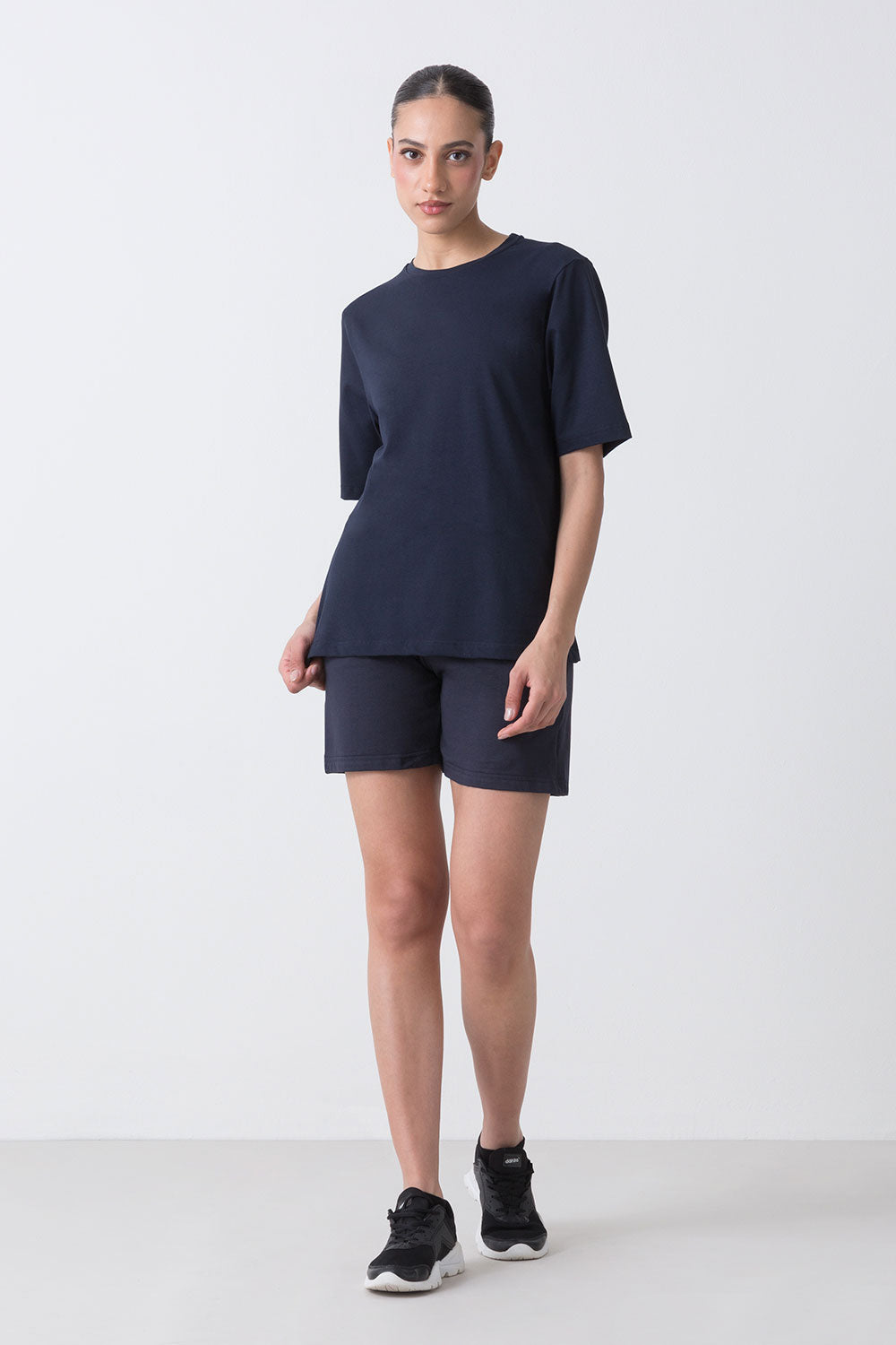 BASIC T-SHIRT IN JERSEY ELASTICIZZATO