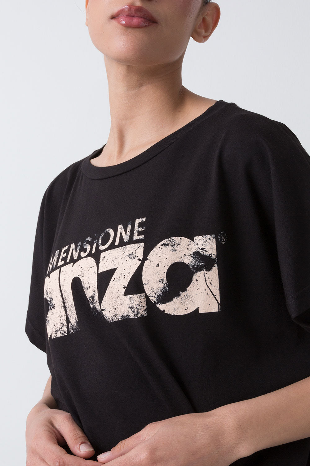 BALLET T-SHIRT ASIMMETRICA CON LOGO