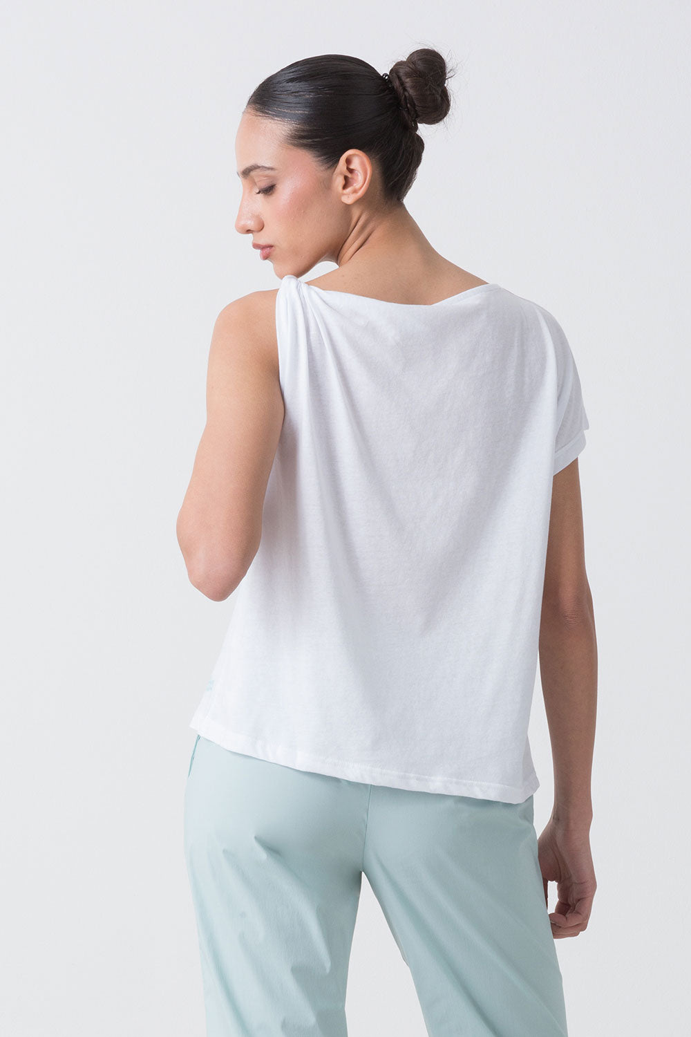 SUMMER T-SHIRT MONOSPALLA CON STAMPA FLOREALE