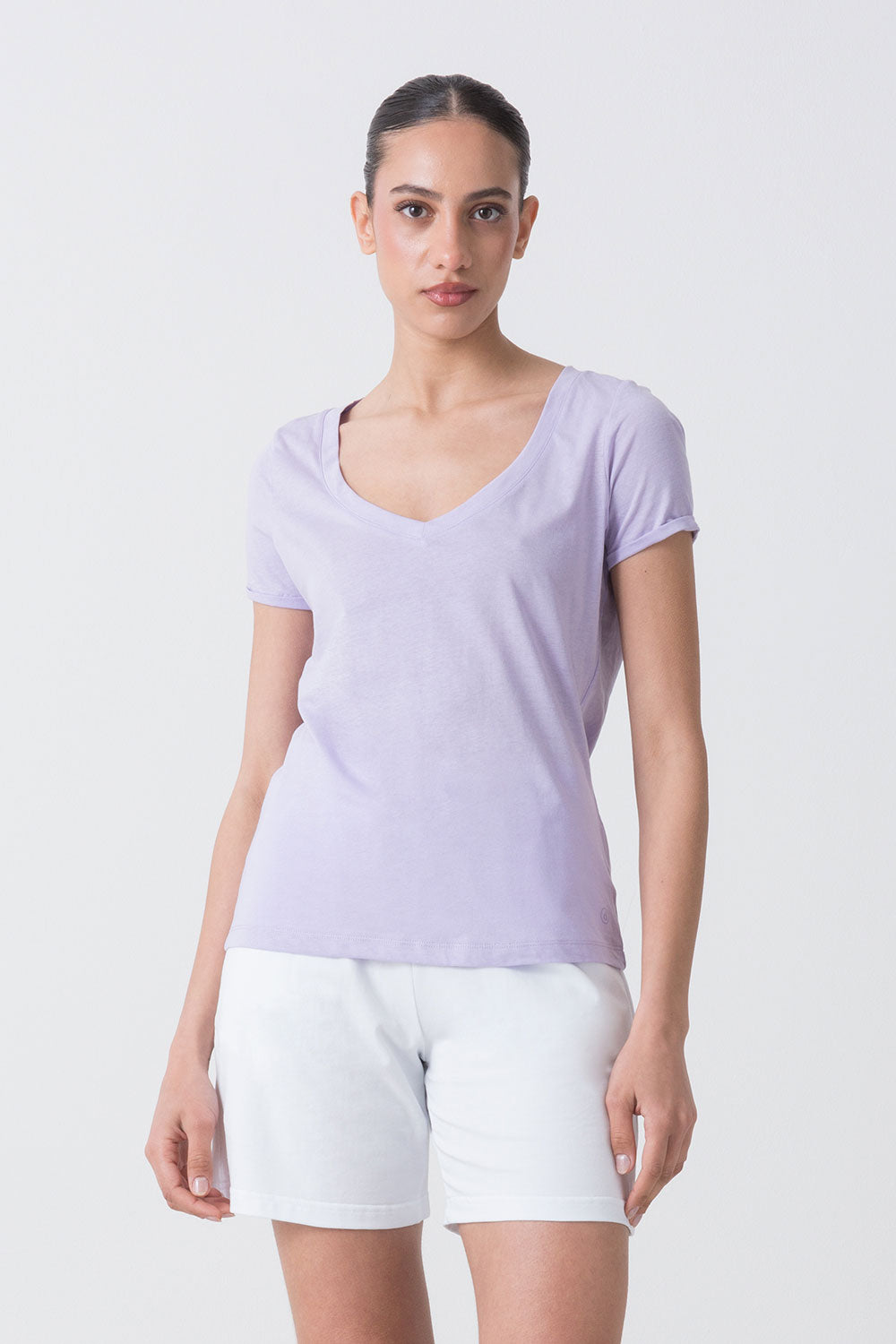 CITY T-SHIRT CON SCOLLO A V