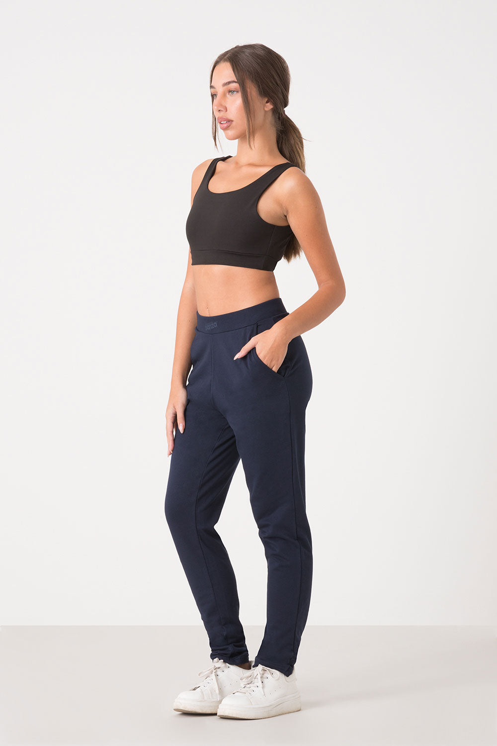 PANTALONE REGULAR FIT STRETTO AL FONDO