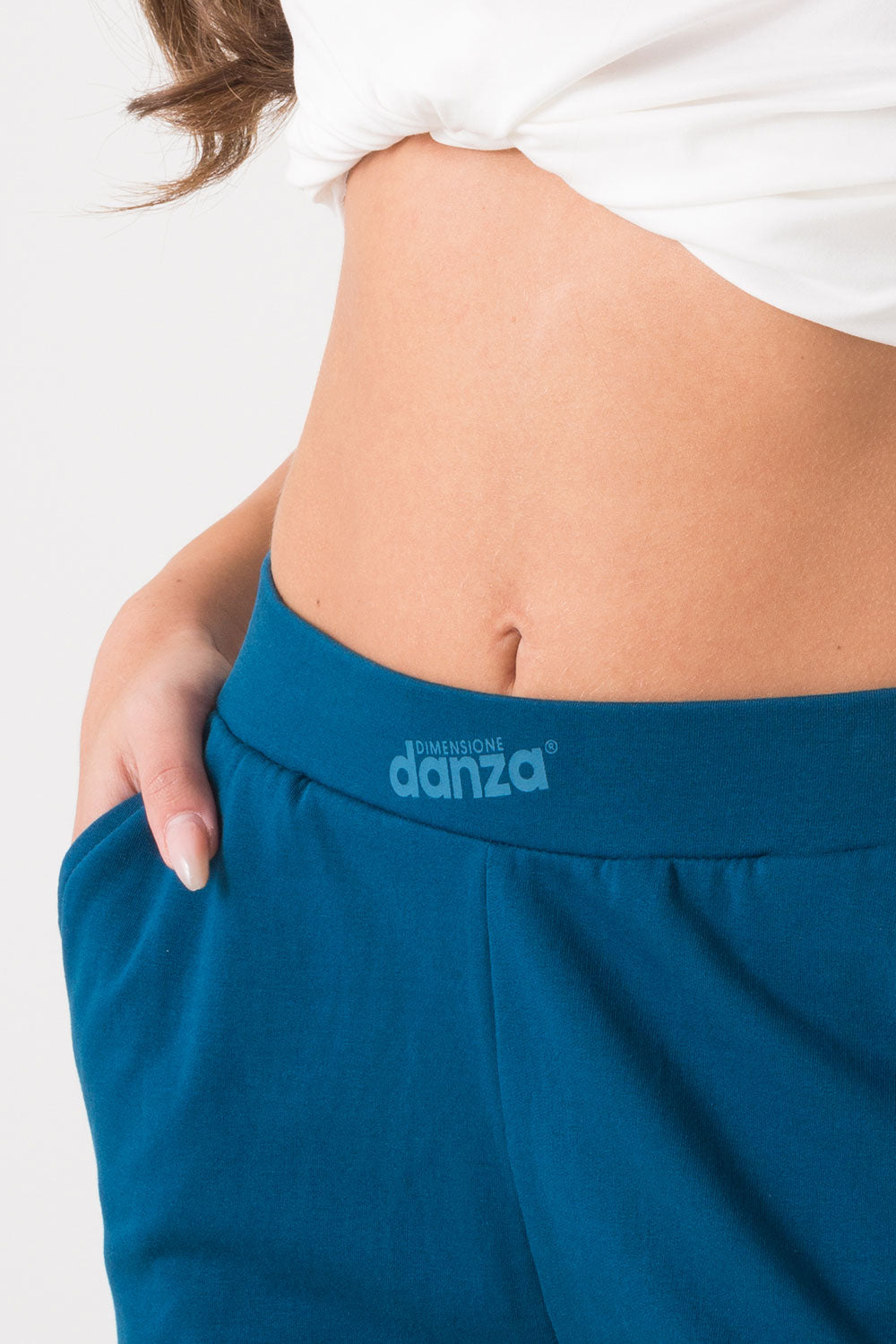 PANTALONE REGULAR FIT STRETTO AL FONDO