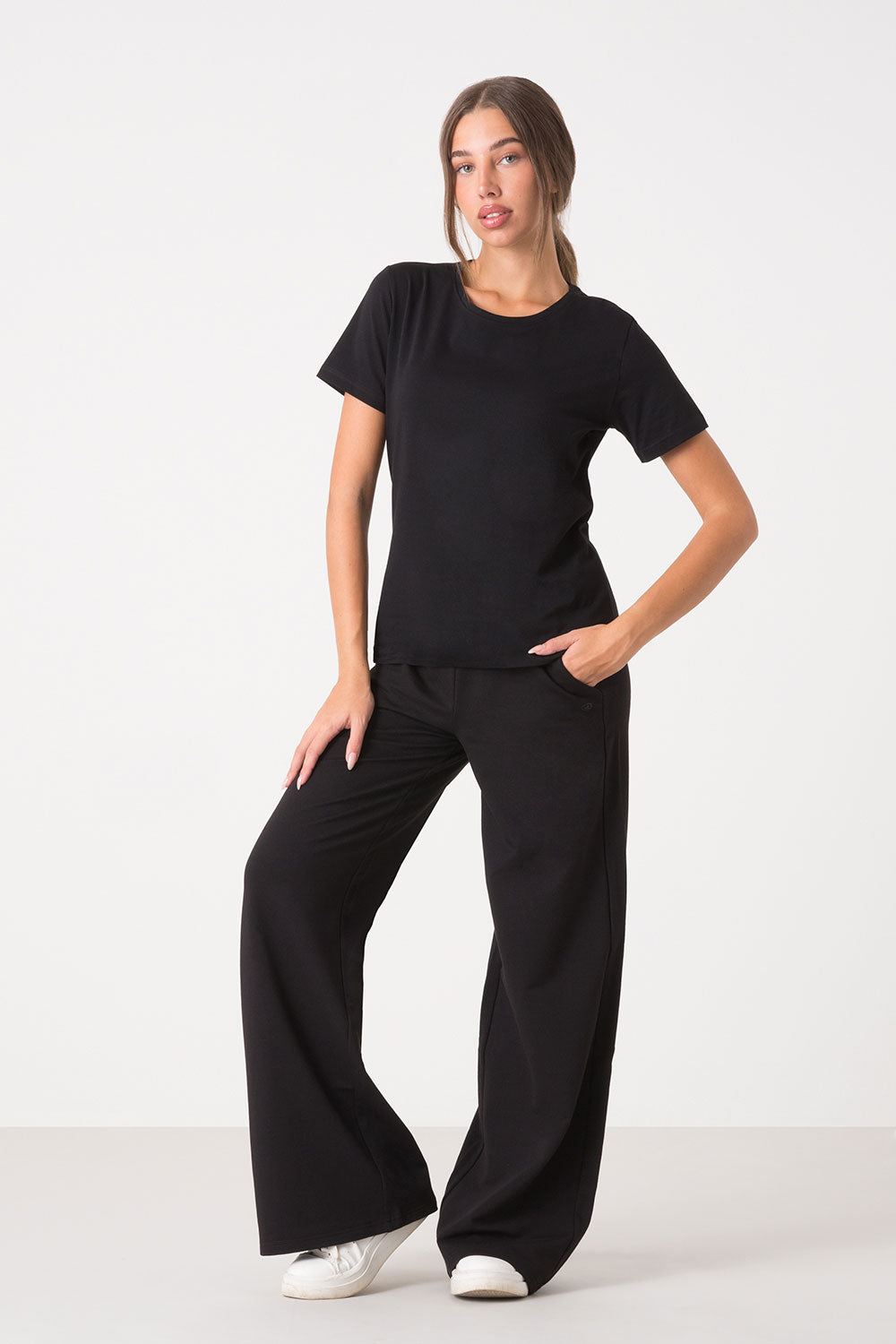 T-SHIRT IN JERSEY STRETCH LEGGERO