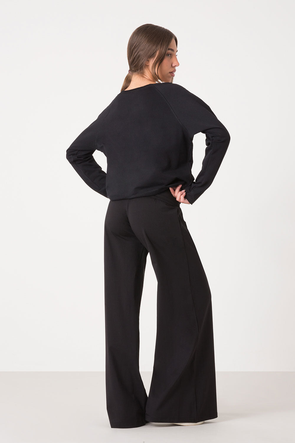 BALLET MAGLIACCIA A MANICHE LUNGHE IN FELPA GARZATA