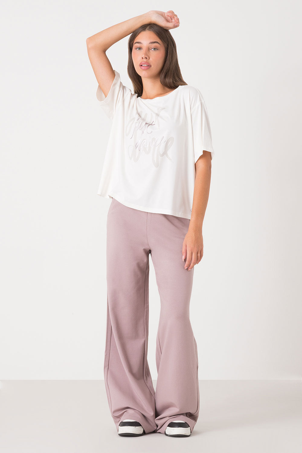 T-SHIRT OVER CON STAMPA TONO SU TONO