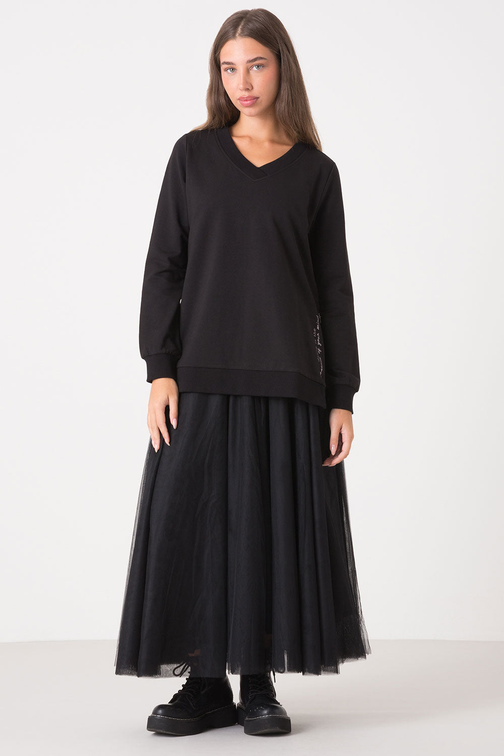 MAXI MAGLIA SCOLLO A V E SPACCO LATERALE