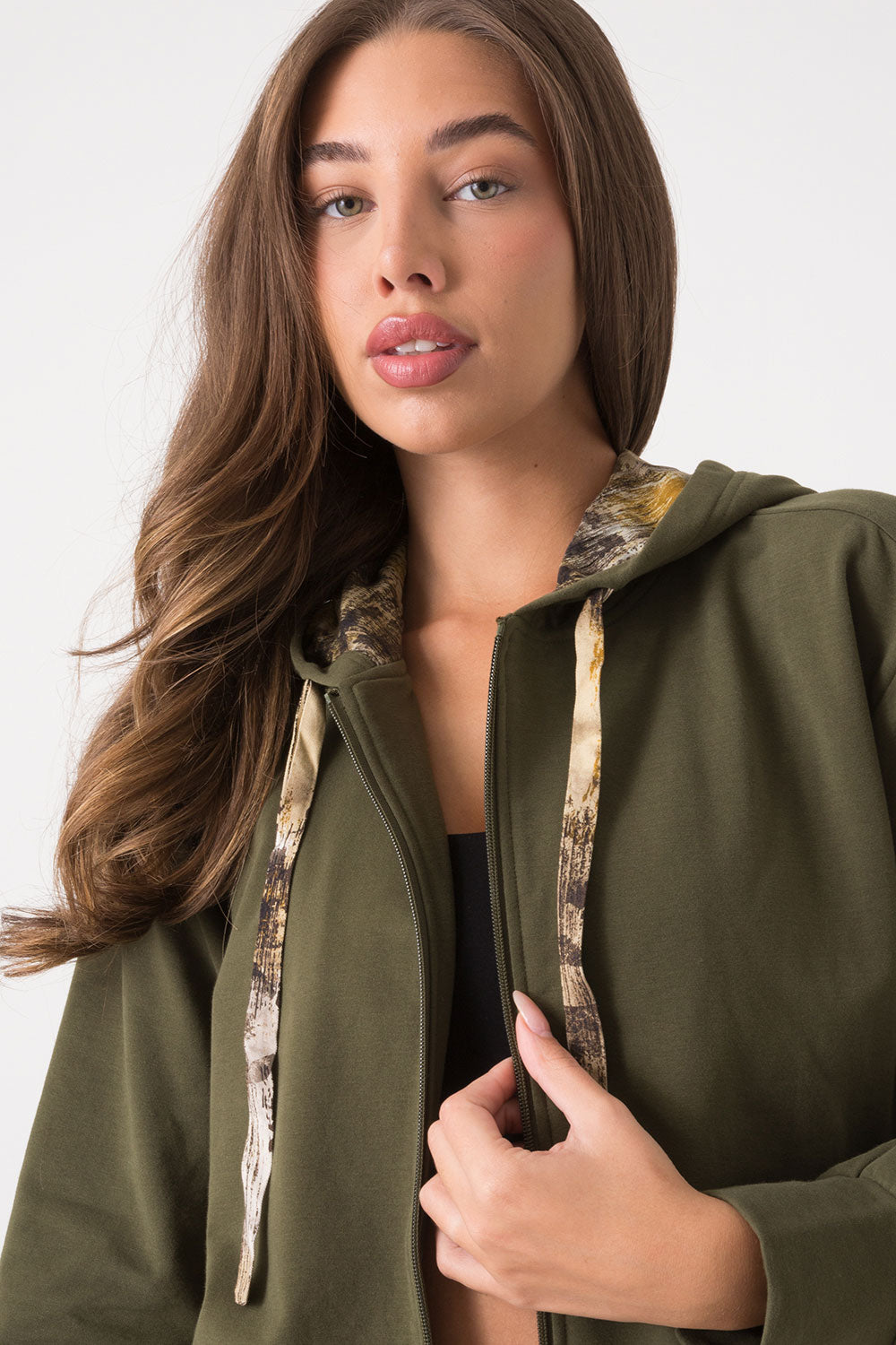 FELPA CAPPUCCIO FULL ZIP CON DETTAGLI STAMPA ANIMALIER