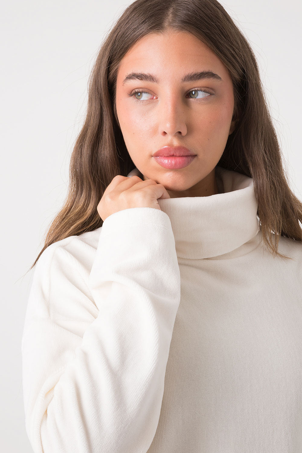 LUPETTO LEGGERO VELLUTO A COSTE