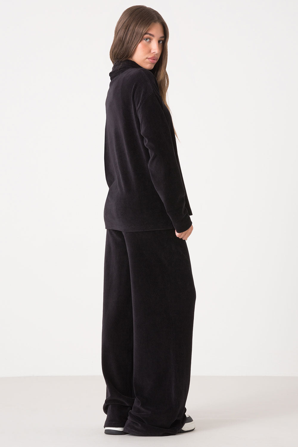 LUPETTO LEGGERO VELLUTO A COSTE