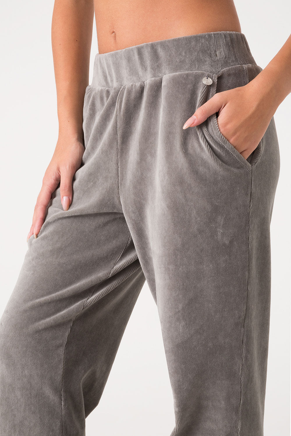 PANTALONE IN VELLUTO A COSTE CON ELASTICO AL FONDO