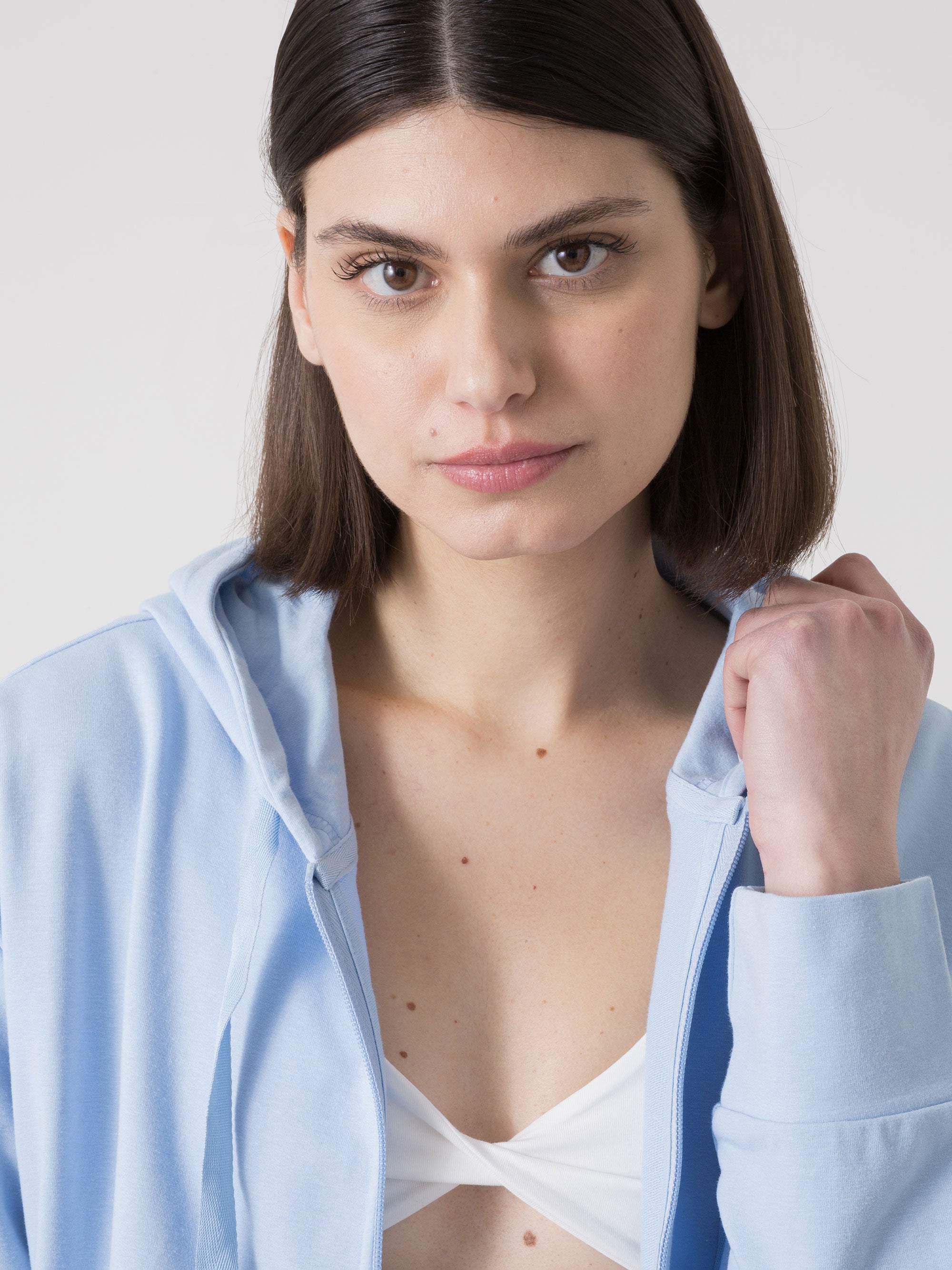 ŽENSKA PLESNA MAJICA FULL ZIP S KAPULJACOM DIMENSIONE DANZA