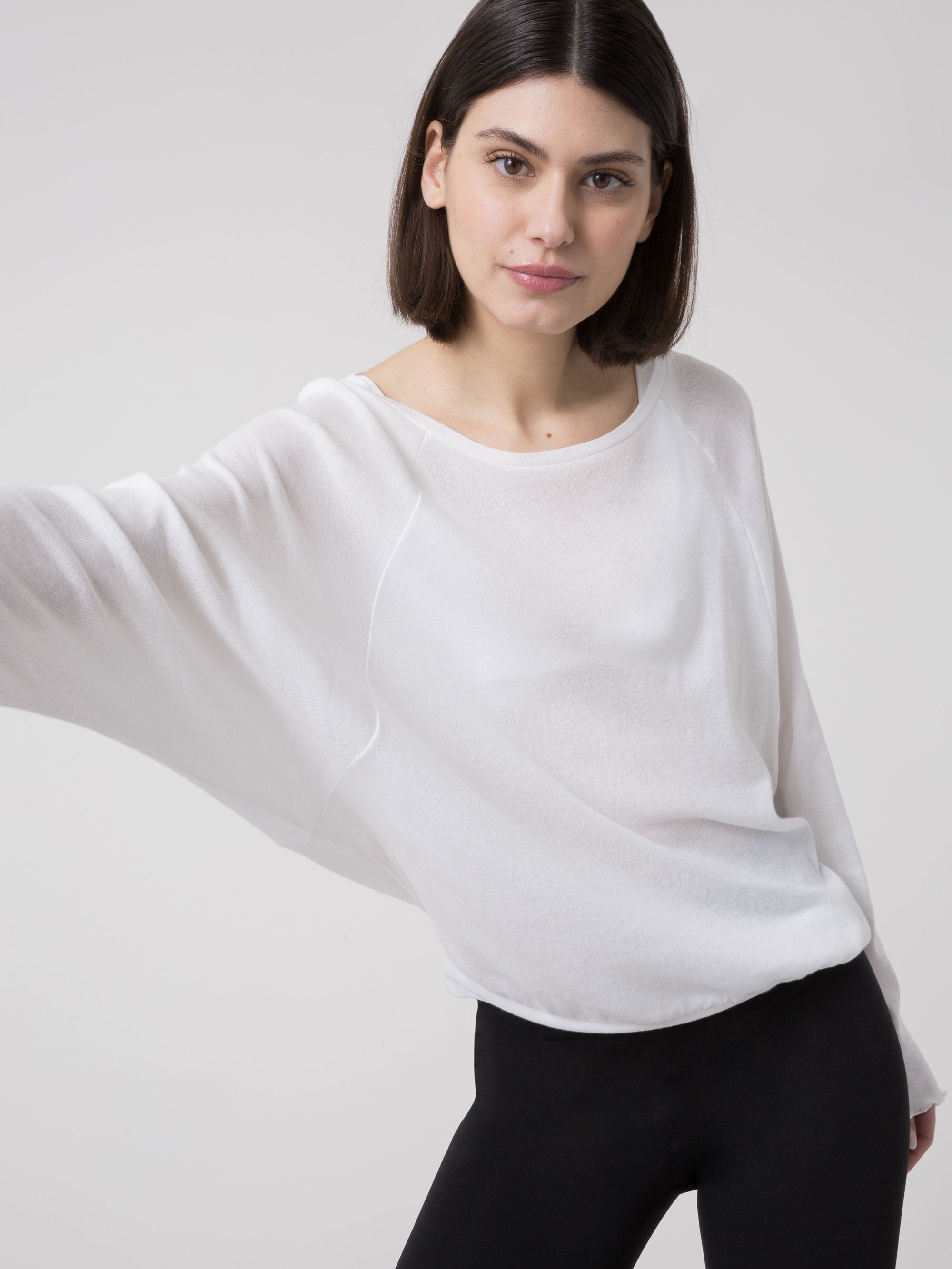 DÁMSKÉ TRIČKO DIMENSIONE DANZA S DLOUHÝM RUKÁVEM Z BAVLNY S KULATÝM VÝSTŘIHEM