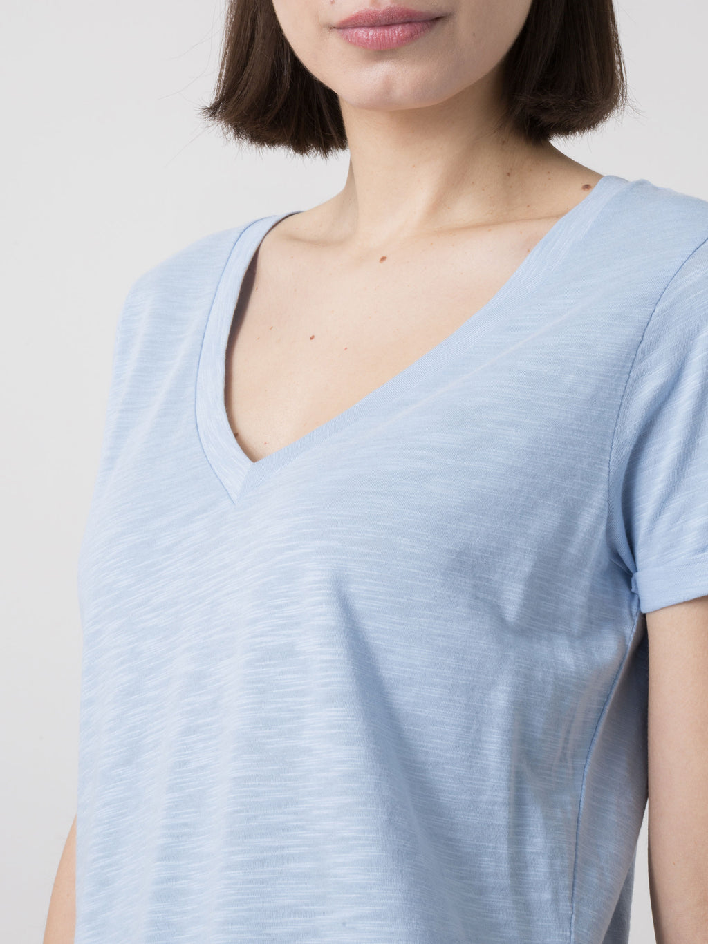 T-SHIRT DONNA DIMENSIONE DANZA IN SLUB JERSEY CON SCOLLO A V