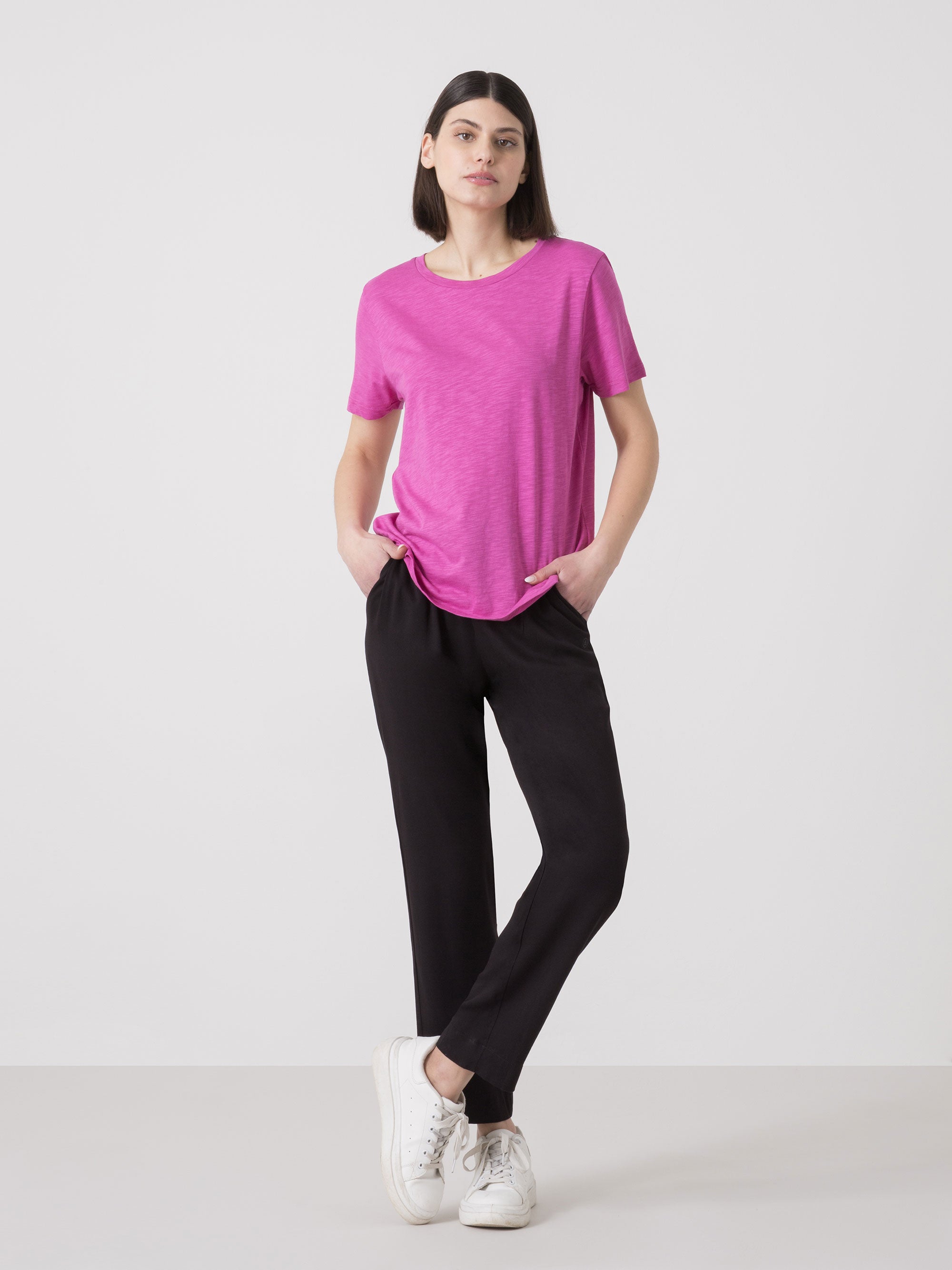 DÁMSKÉ TRIČKO DIMENSIONE DANZA ZE SLUB JERSEY REGULAR FIT S KULATÝM VÝSTŘIHEM