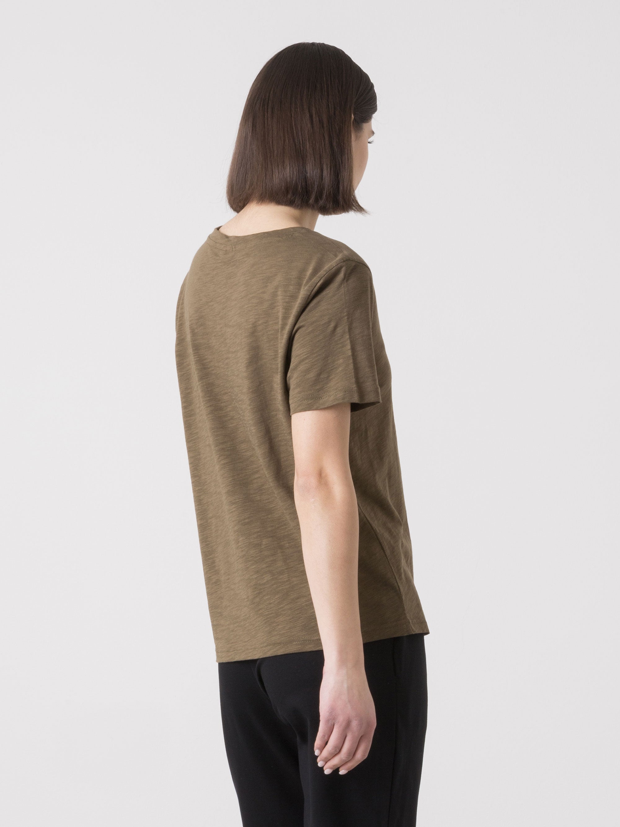 CAMISETA DE MUJER DIMENSIONE DANZA EN SLUB JERSEY REGULAR FIT CON CUELLO REDONDO