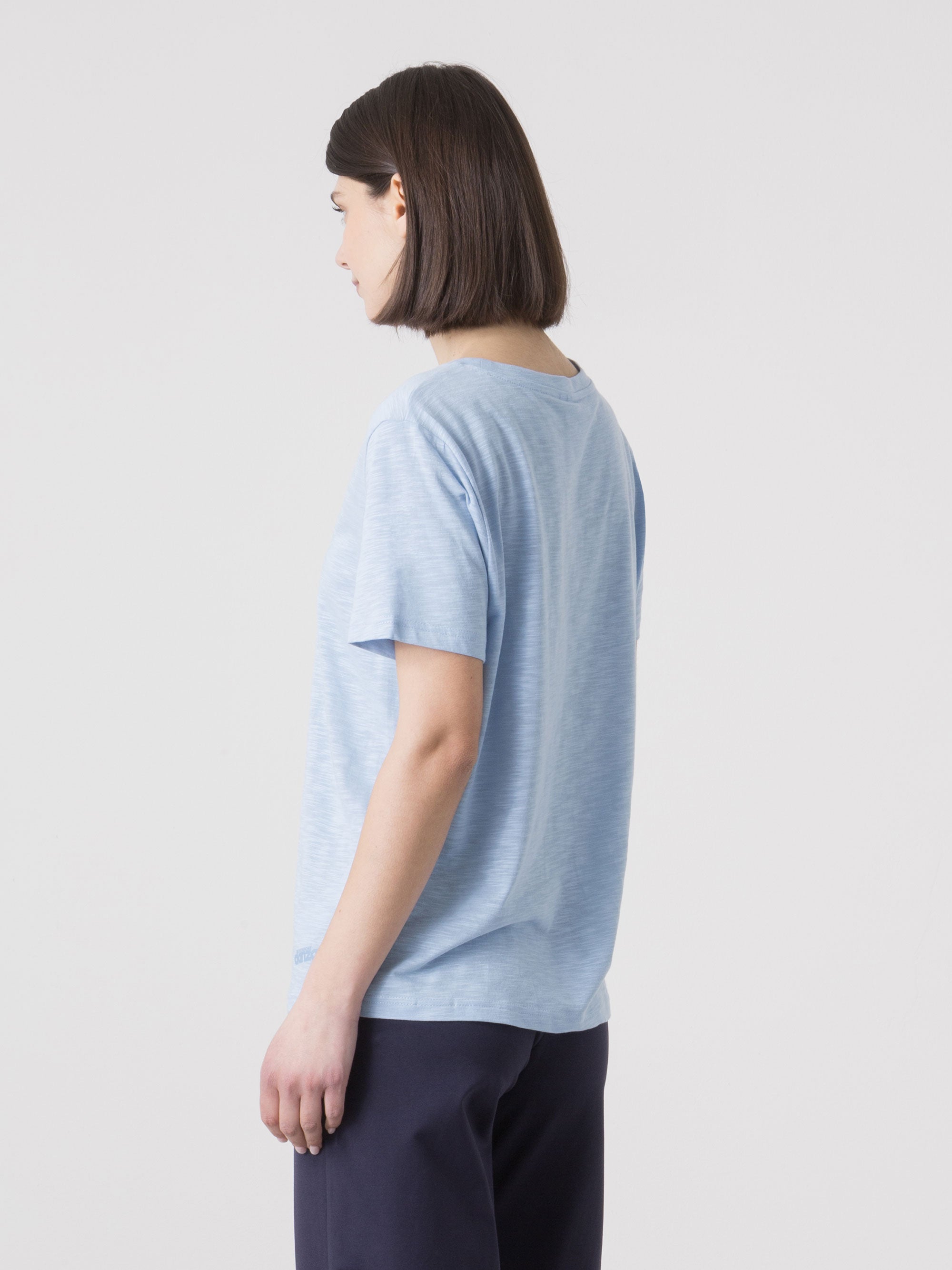 CAMISETA DE MUJER DIMENSIONE DANZA EN SLUB JERSEY REGULAR FIT CON CUELLO REDONDO