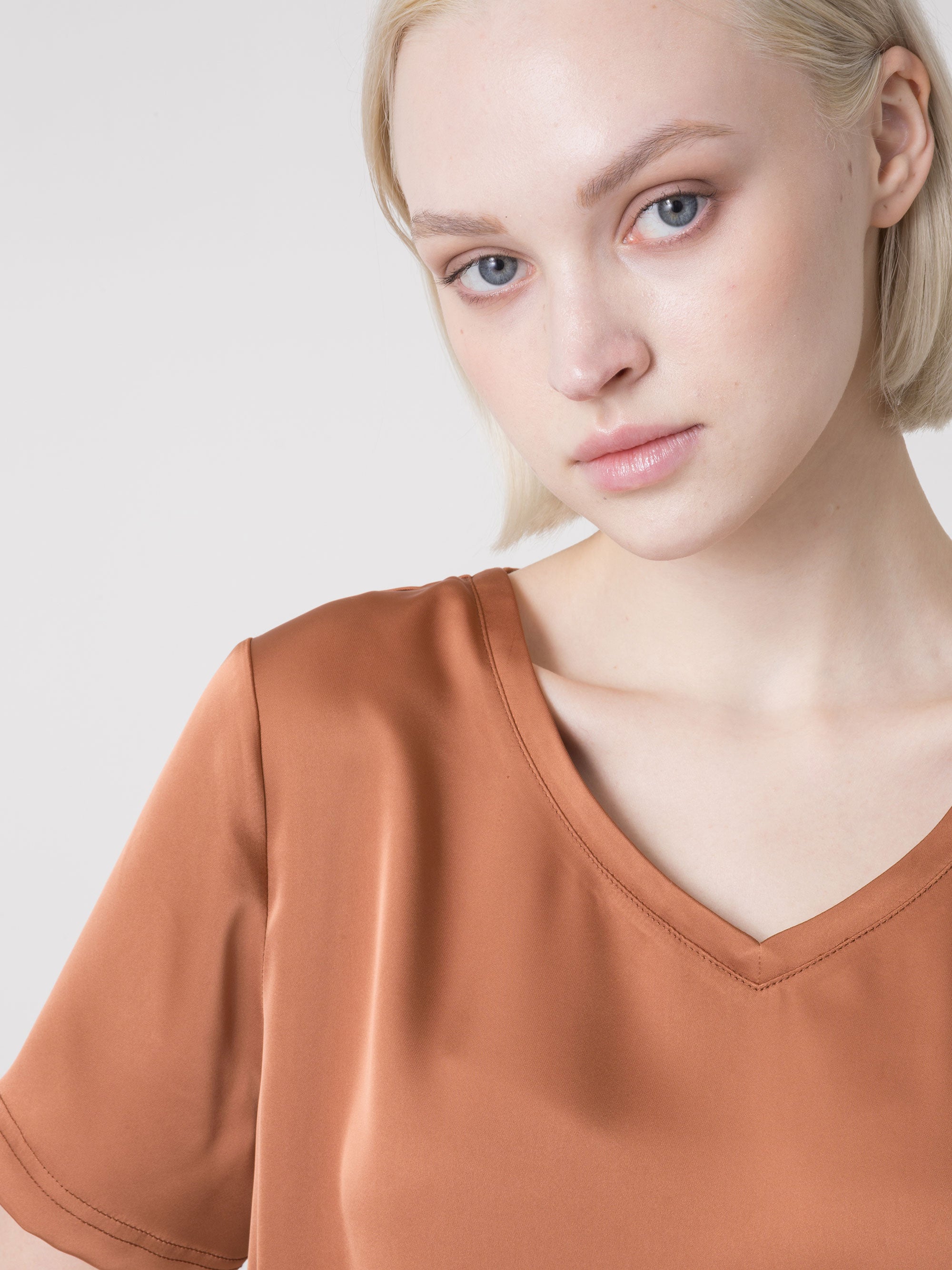 T-SHIRT SATINATA TAN-NISA DIMENSIONE DANZA B’GHONQ V U REGULAR FIT