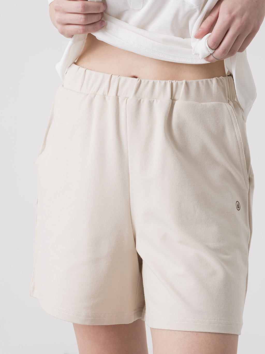 BERMUDA DONNA DIMENSIONE DANZA IN FELPA MODAL CON VITA ELASTICA E TASCHE