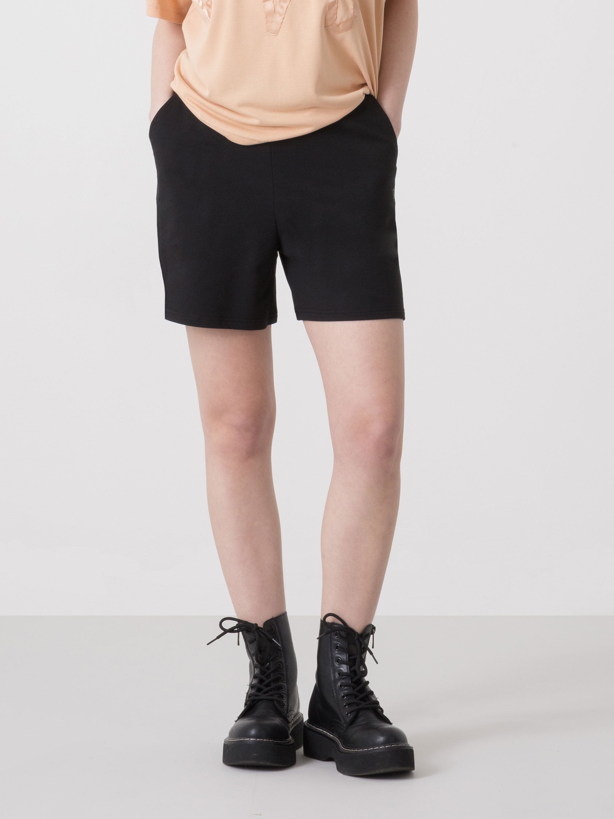 BERMUDA DONNA DIMENSIONE DANZA IN FELPA MODAL CON VITA ELASTICA E TASCHE