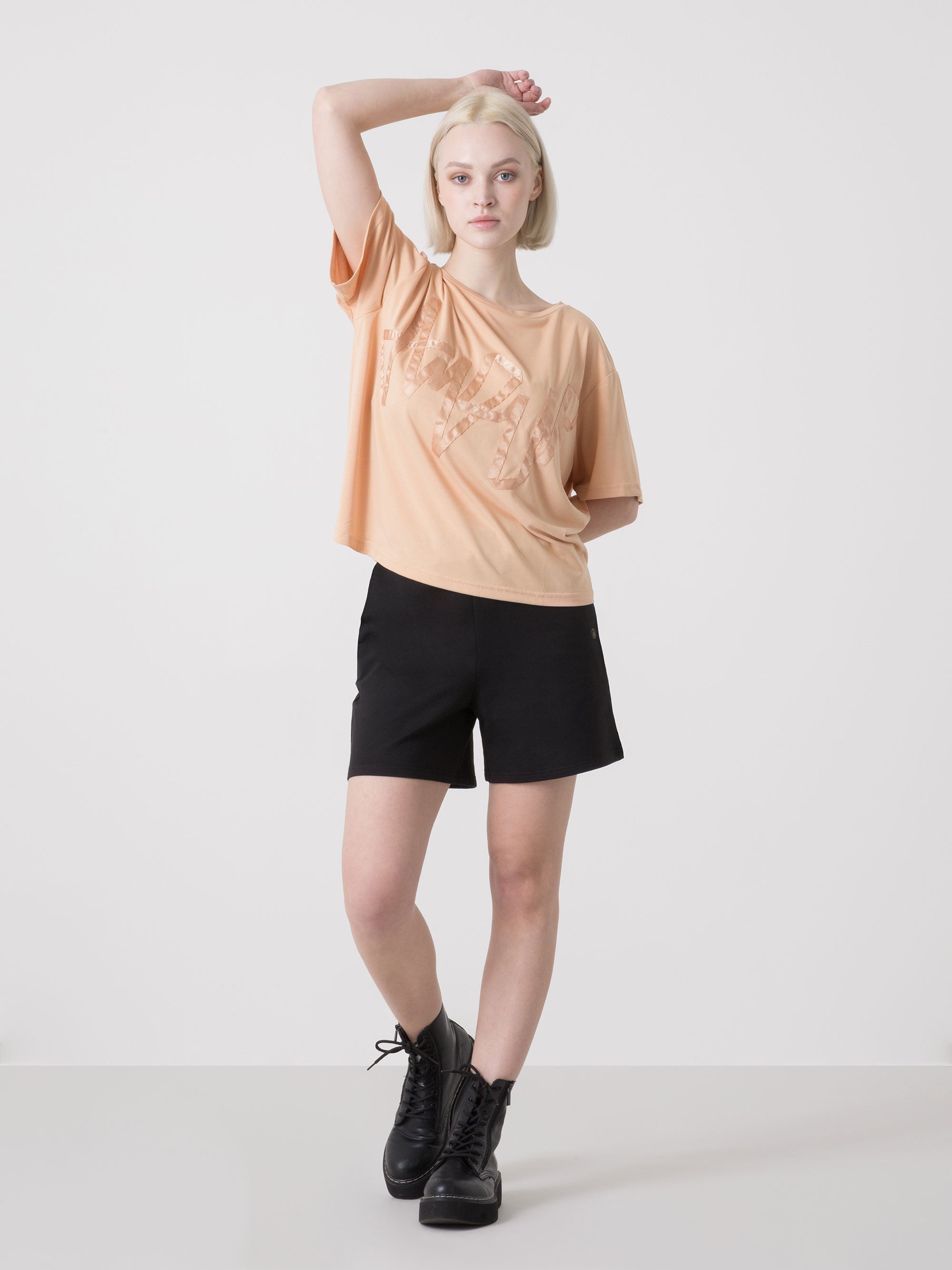 BERMUDA DONNA DIMENSIONE DANZA IN FELPA MODAL CON VITA ELASTICA E TASCHE