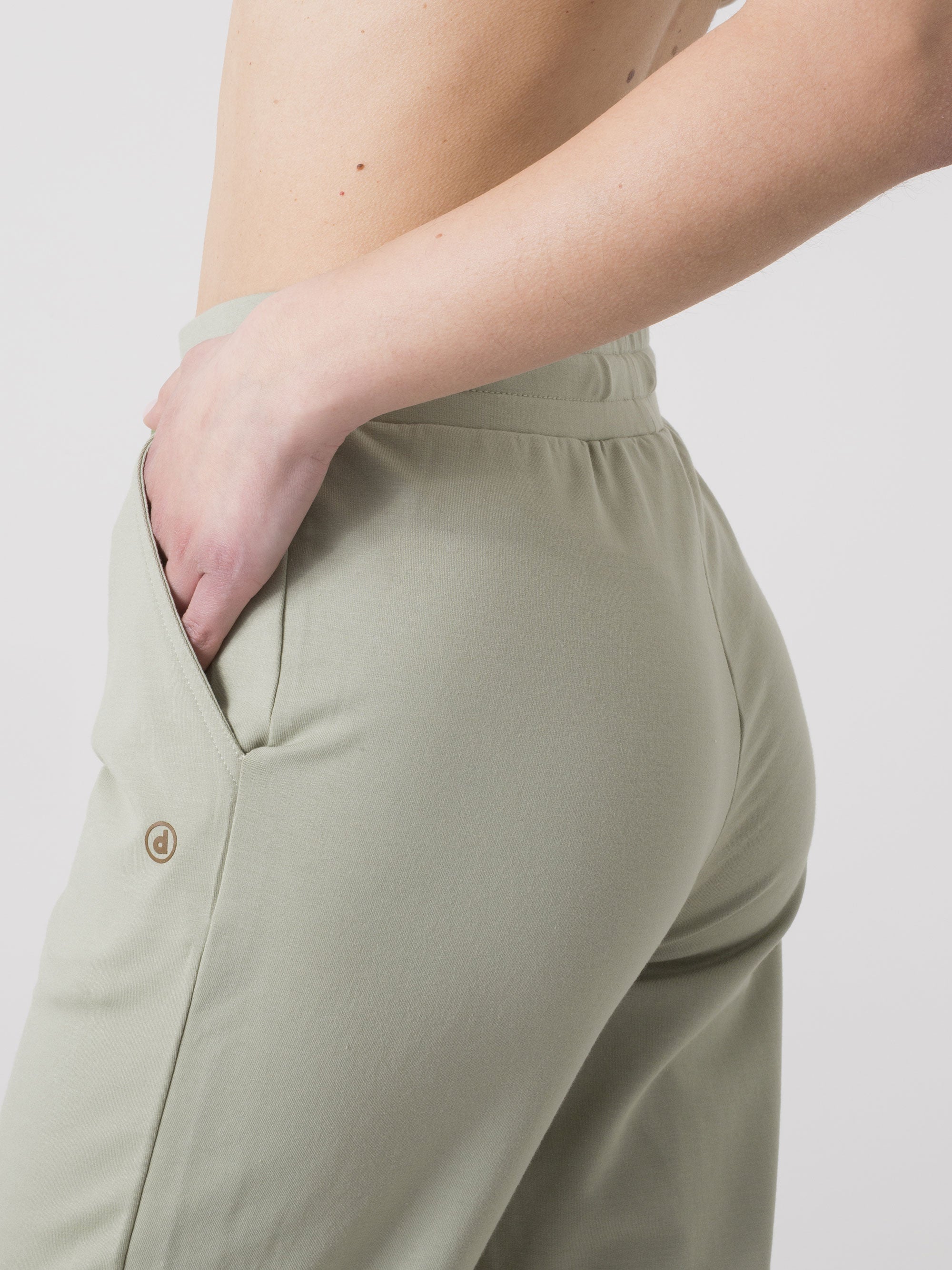 DÁMSKÉ NEČESANÉ TEPLÁKOVÉ KALHOTY DIMENSIONE DANZA S MODALEM A ŠŇŮRKOU