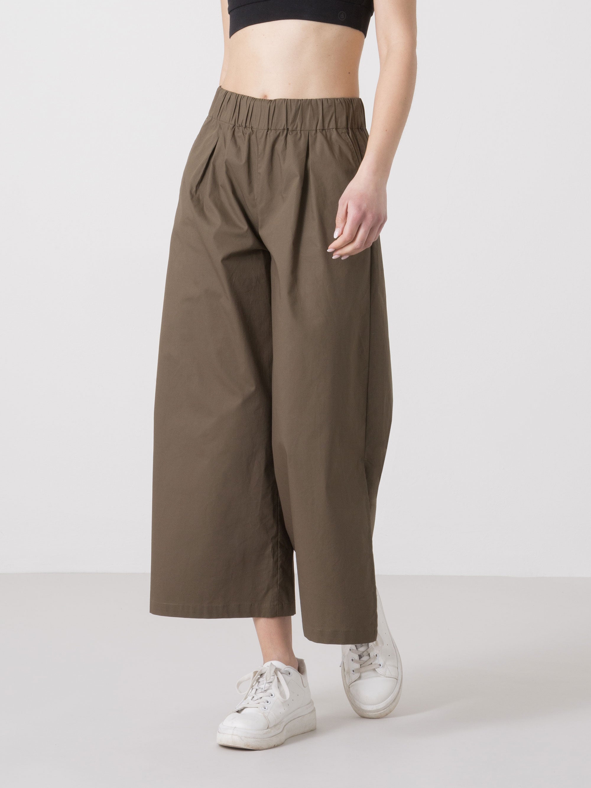 DÁMSKÉ ŠIROKÉ KALHOTY DIMENSIONE DANZA Z POPELÍNU S BOČNÍMI ROZPARKY