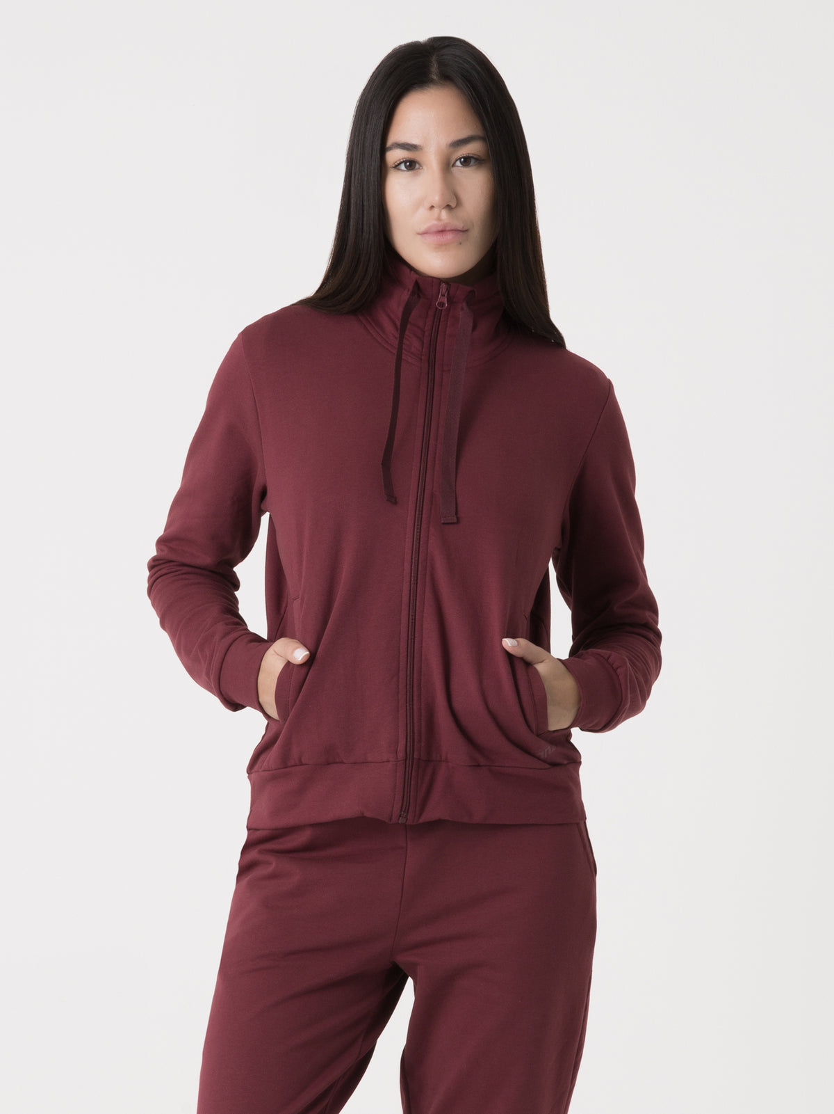 Item image: 41D100F98    Color: R900    