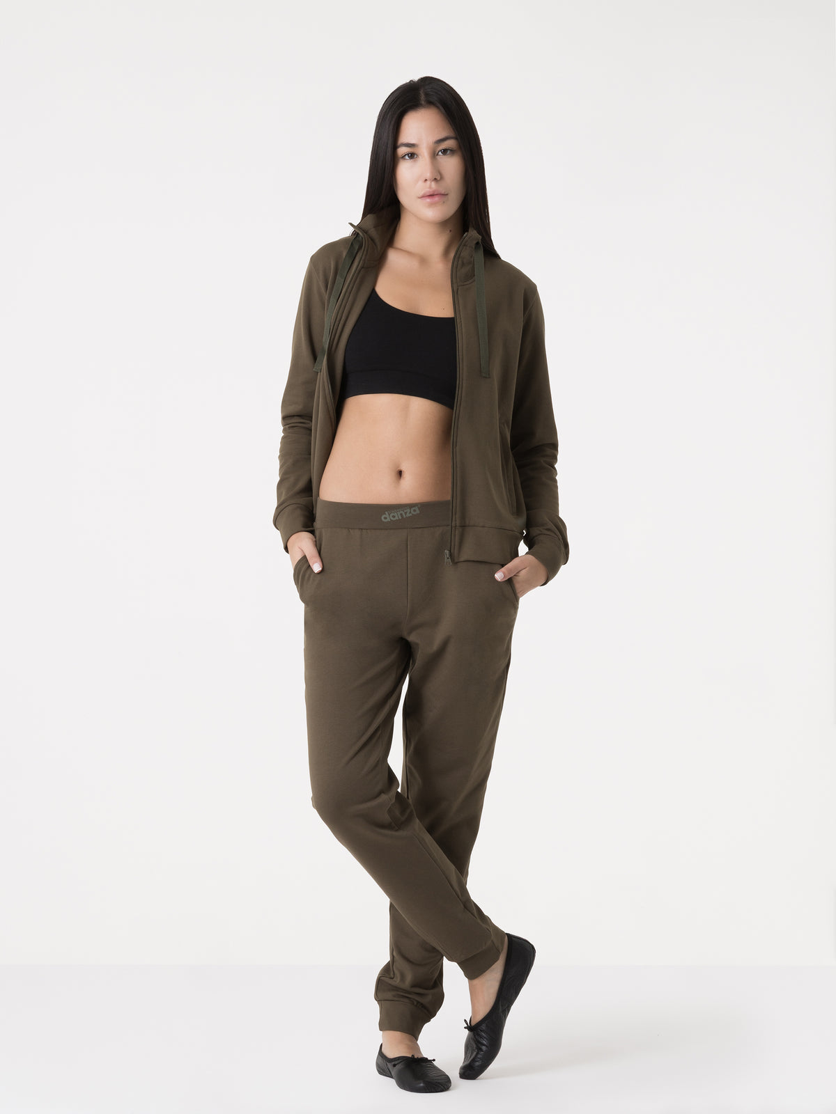 Item image: 41D101F98P   Color: GQ00    