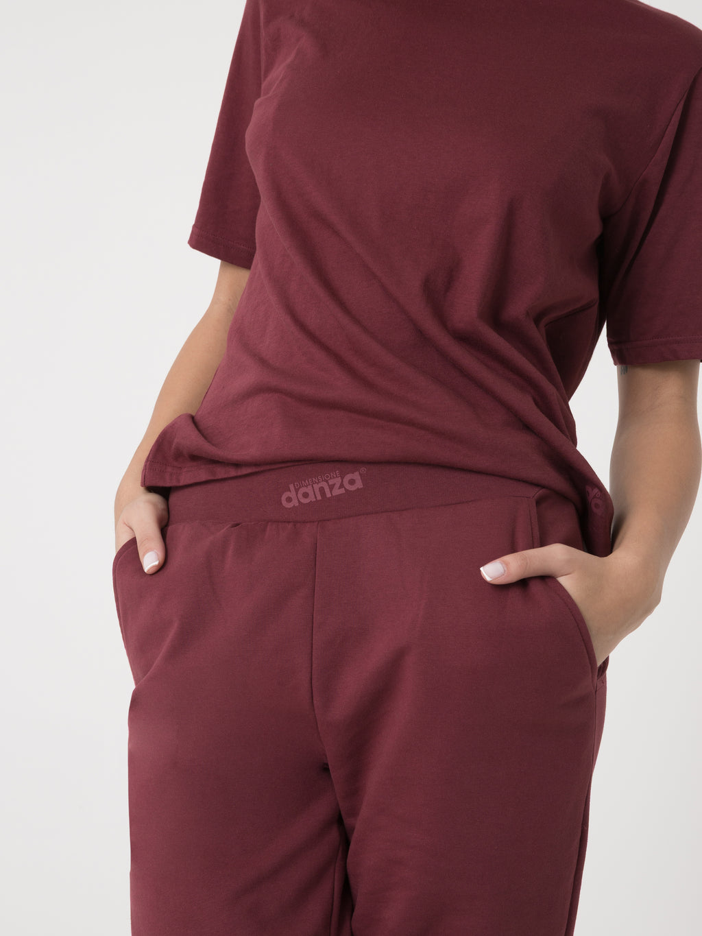 Item image: 41D101F98P   Color: R900    