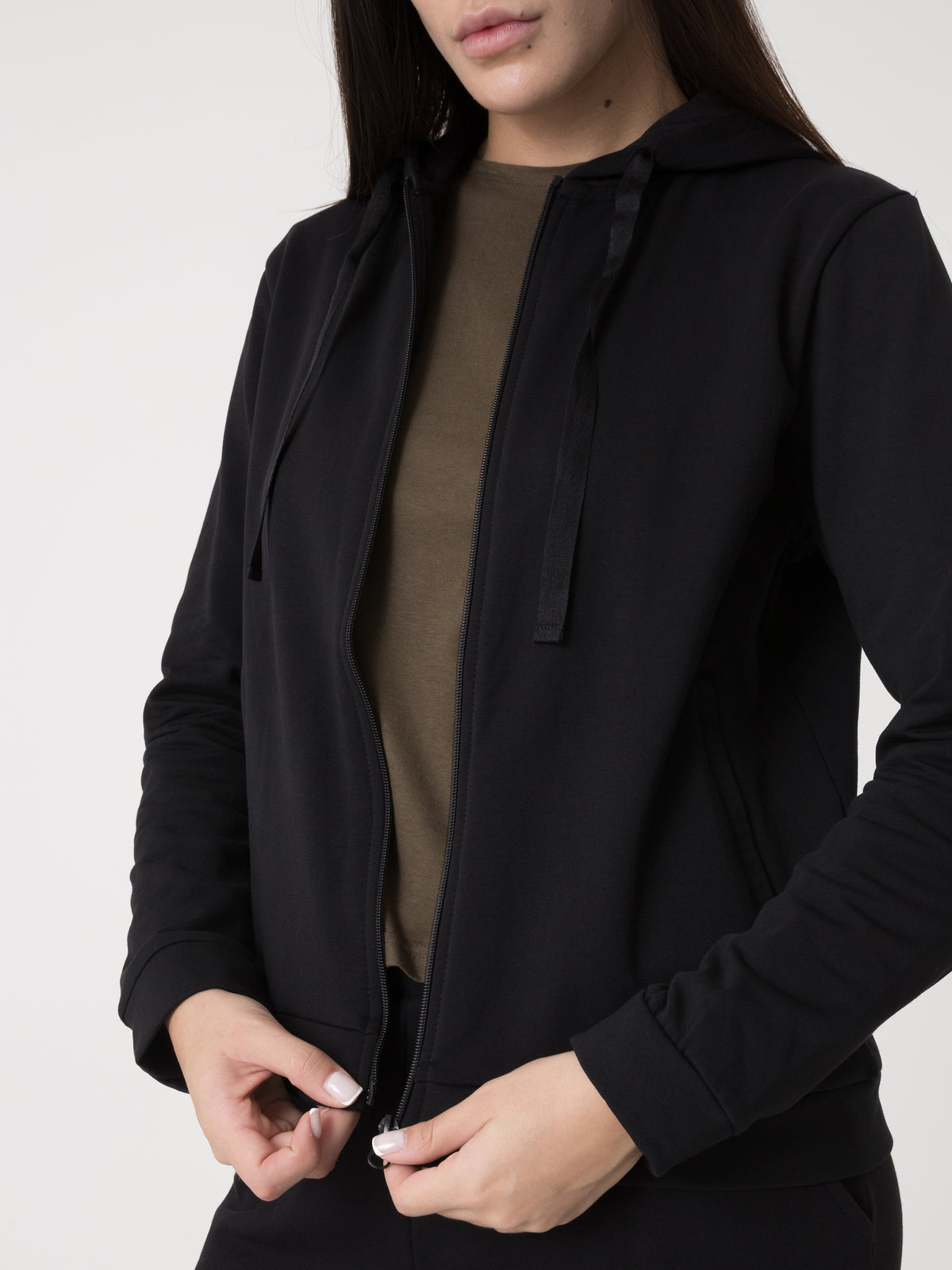 Item image: 41D101F98    Color: 2000    