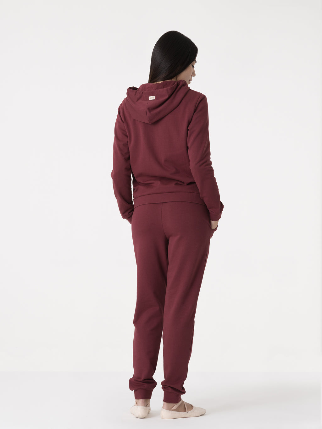 Item image: 41D101F98    Color: R900    