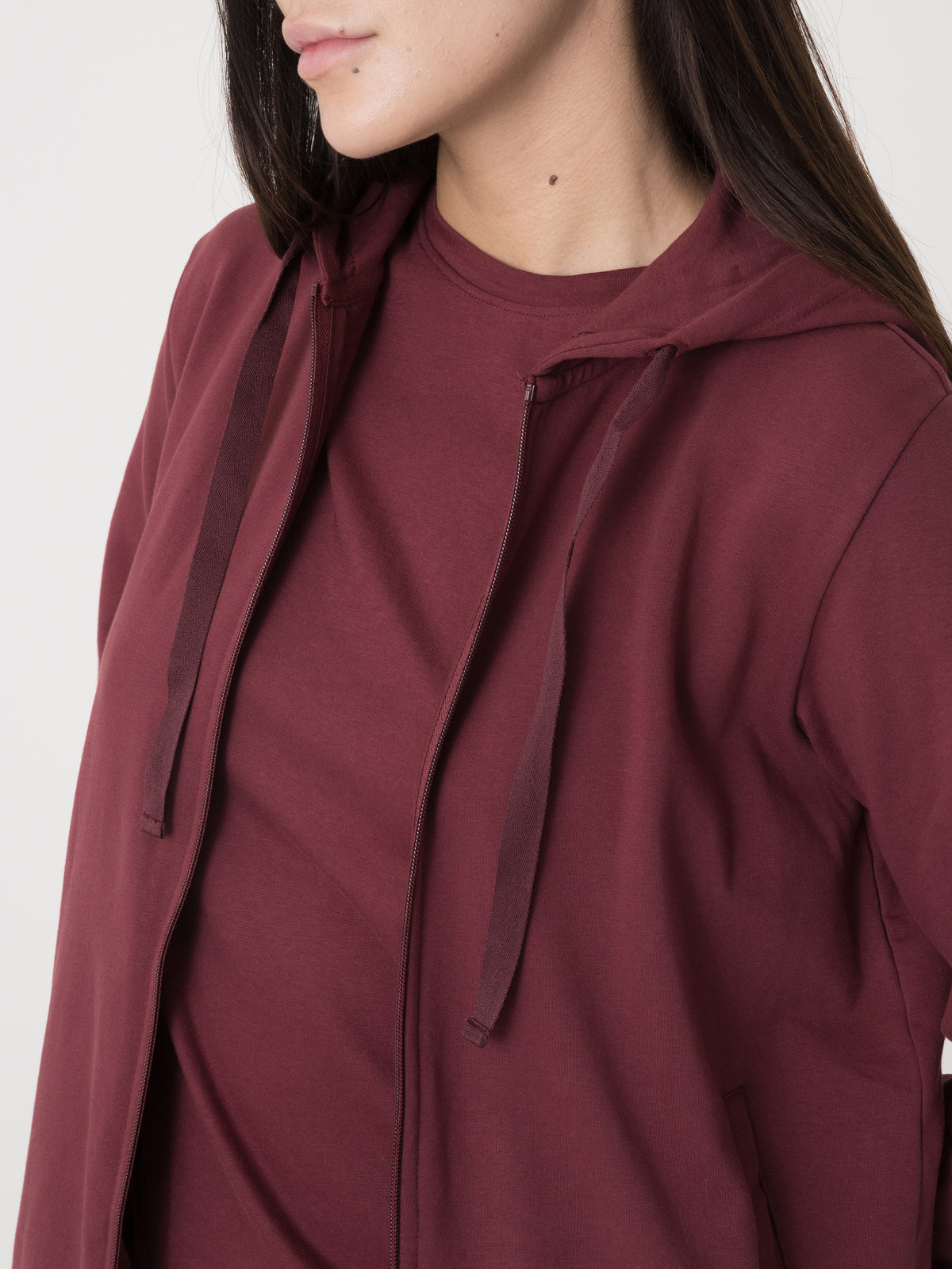 Item image: 41D101F98    Color: R900    