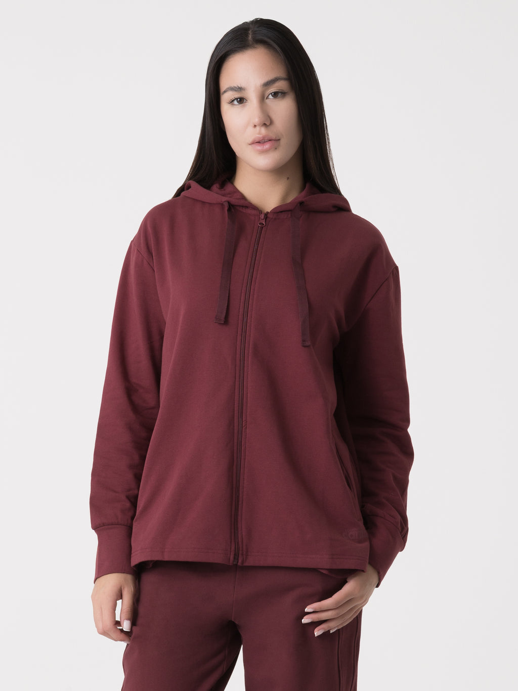 Item image: 41D116F98    Color: R900    