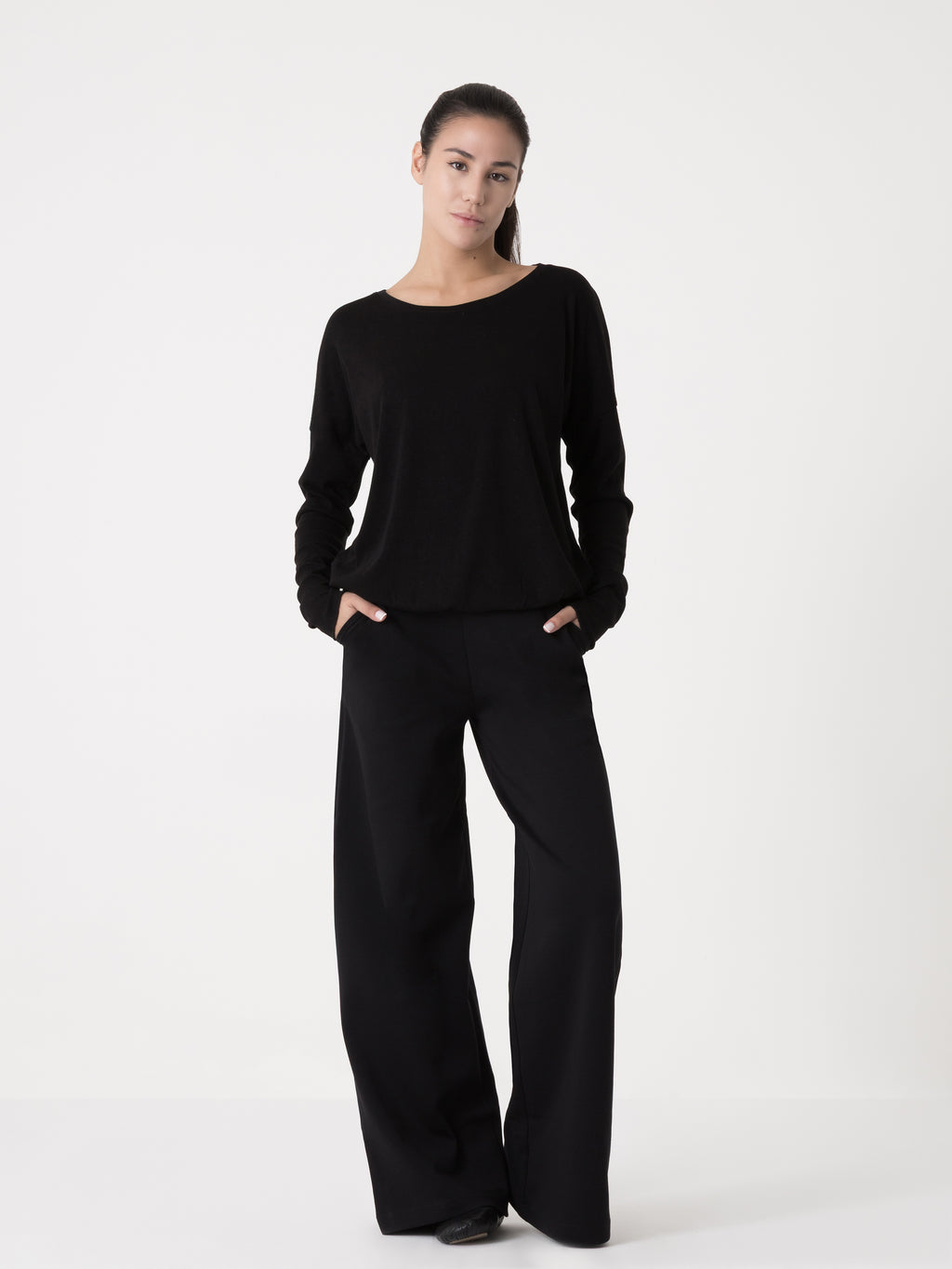 Item image: 41D130R22    Color: 2000    