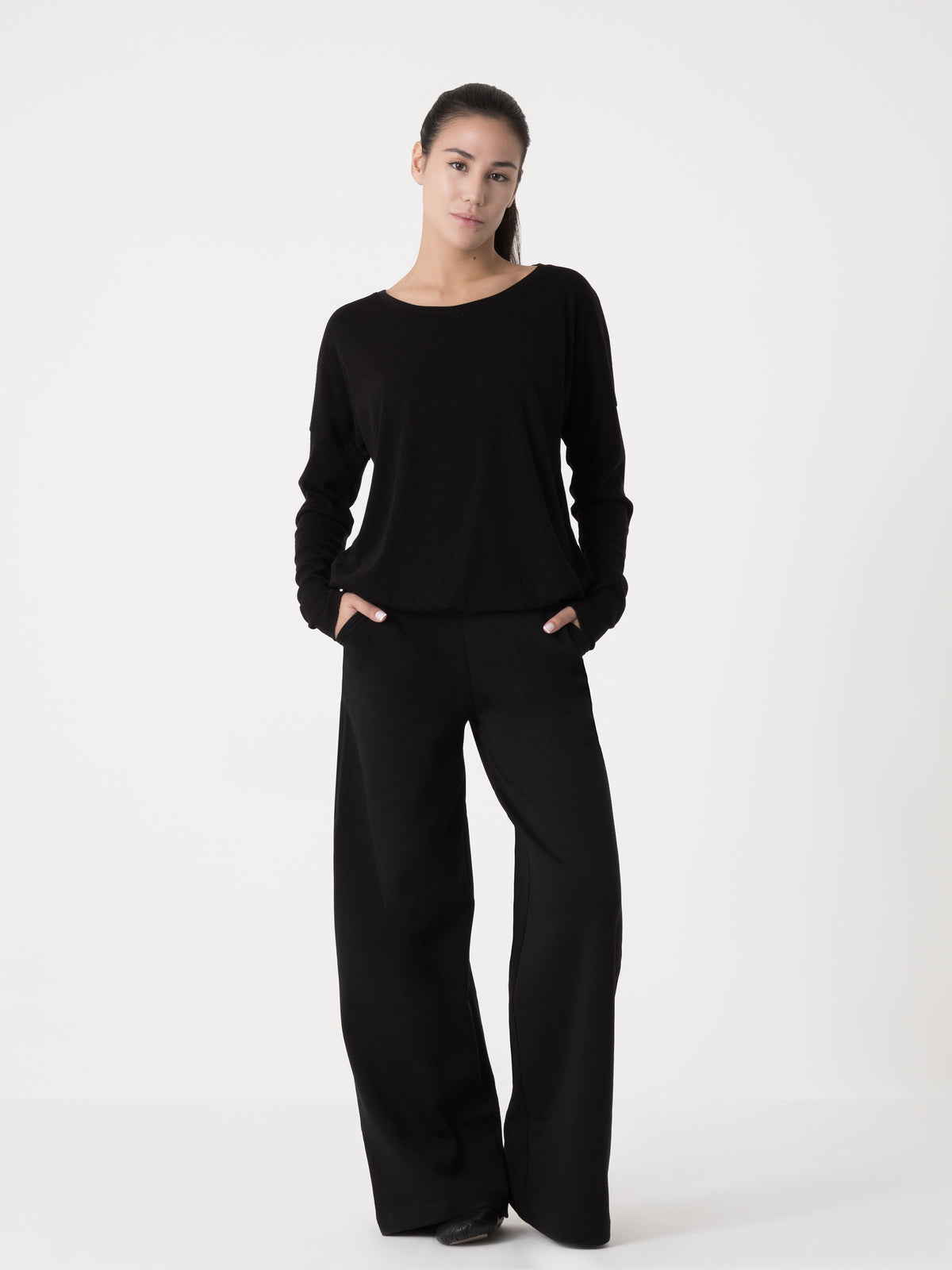 Item image: 41D130R22    Color: 2000    