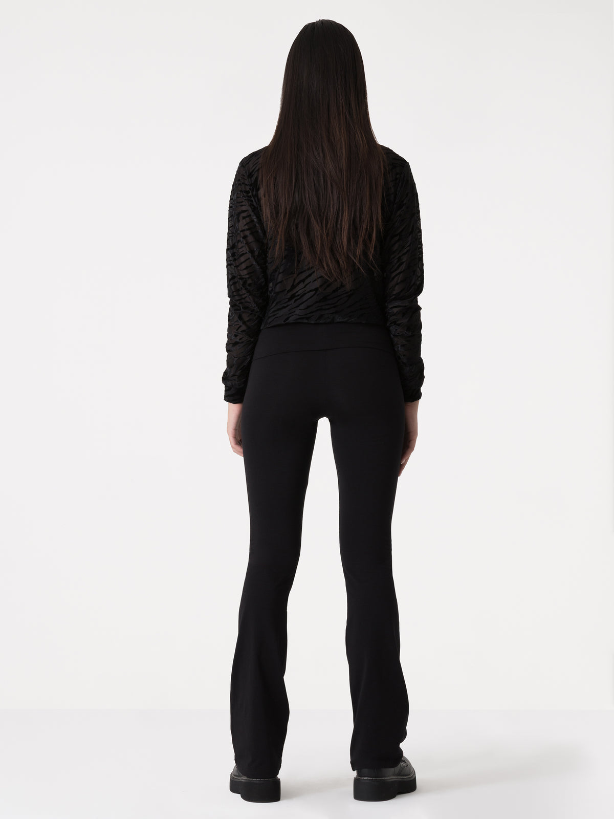 Item image: 41D139J00    Color: 2000    