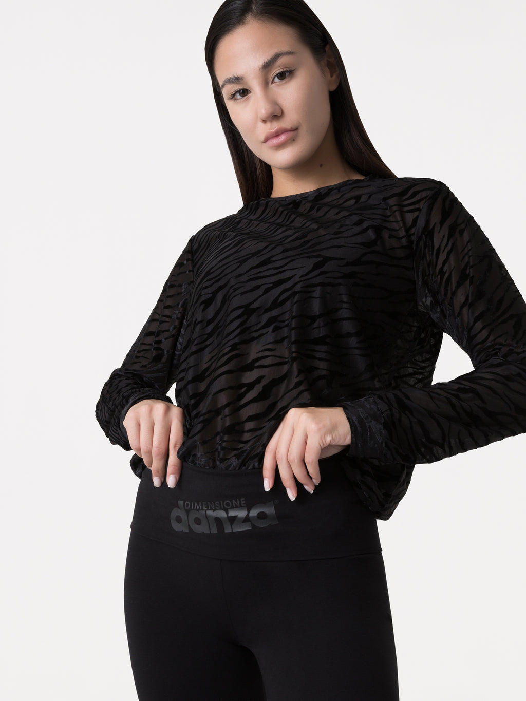 Item image: 41D139J00    Color: 2000    