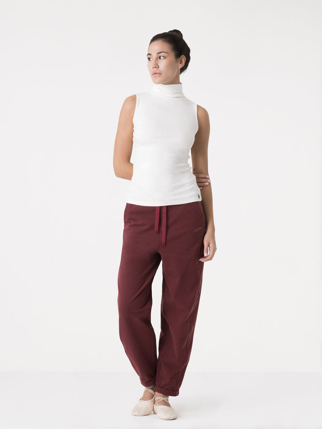 Item image: 41D204R22    Color: 1100    