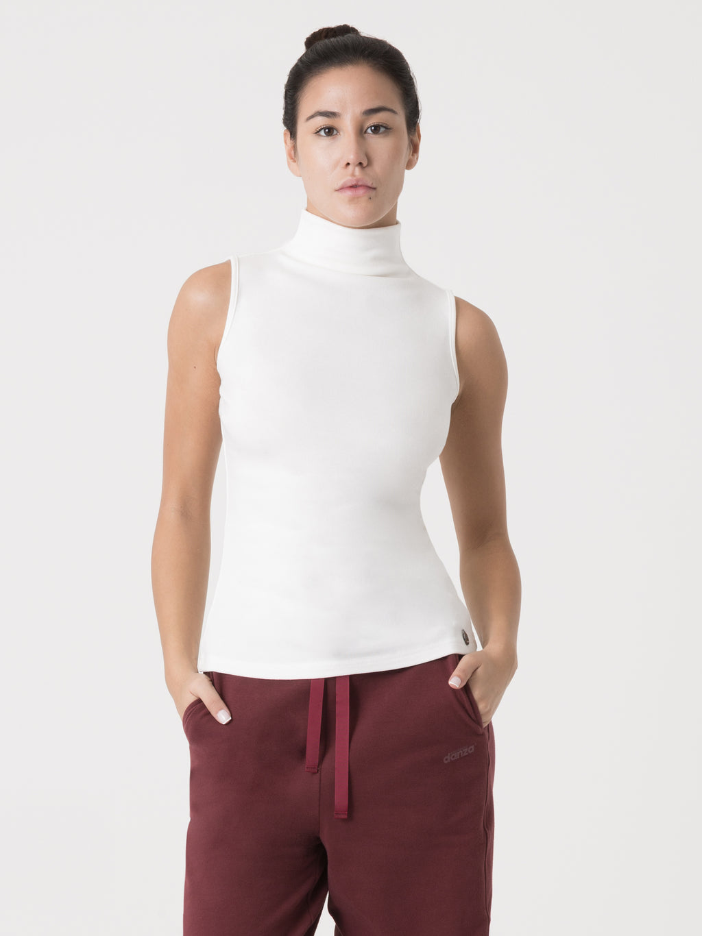 Item image: 41D204R22    Color: 1100    