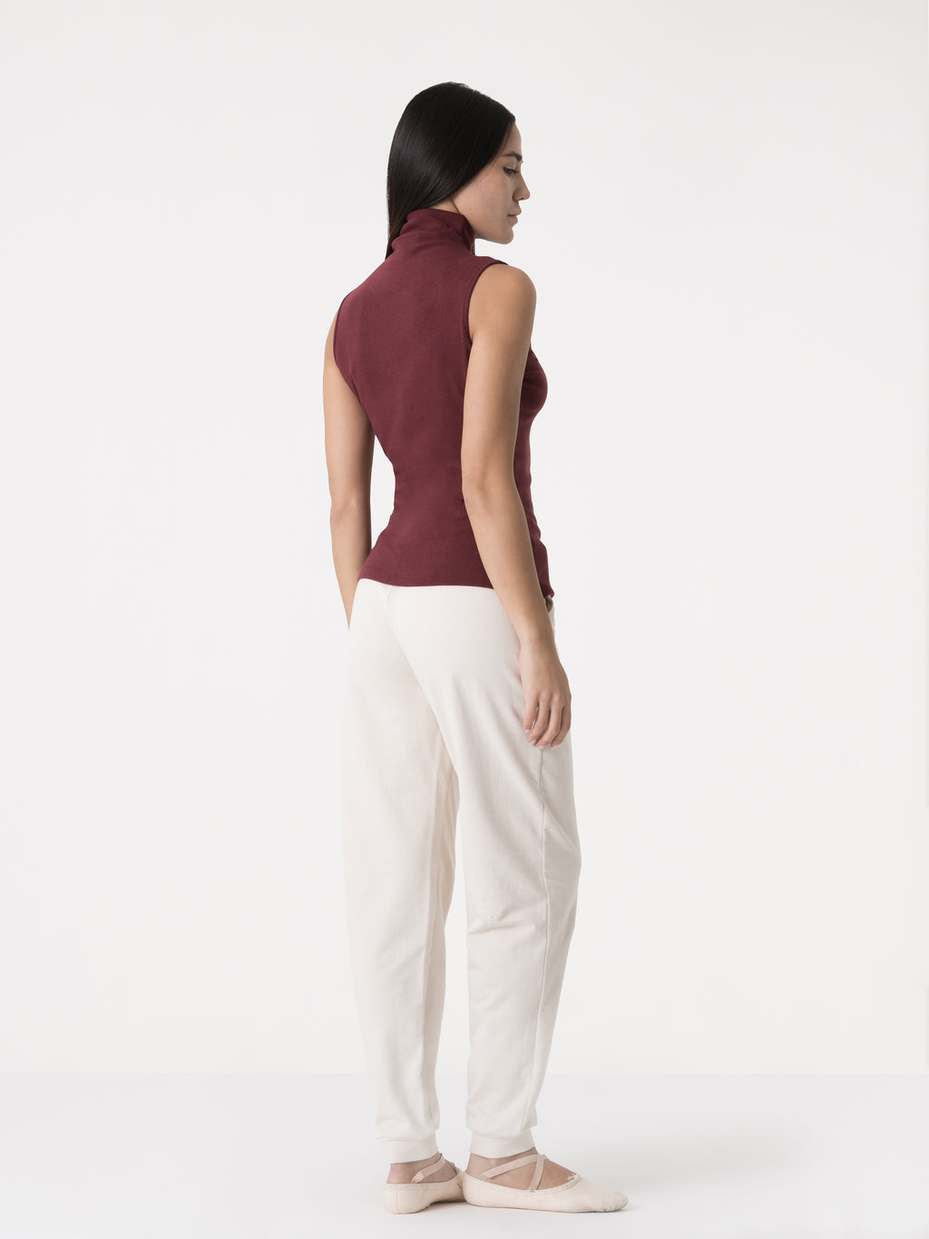 Item image: 41D204R22    Color: R900    