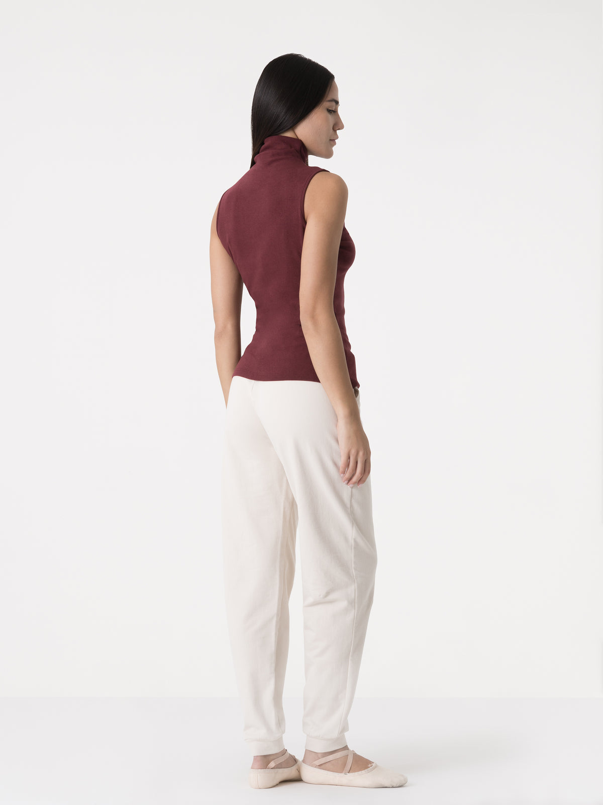 Item image: 41D204R22    Color: R900    