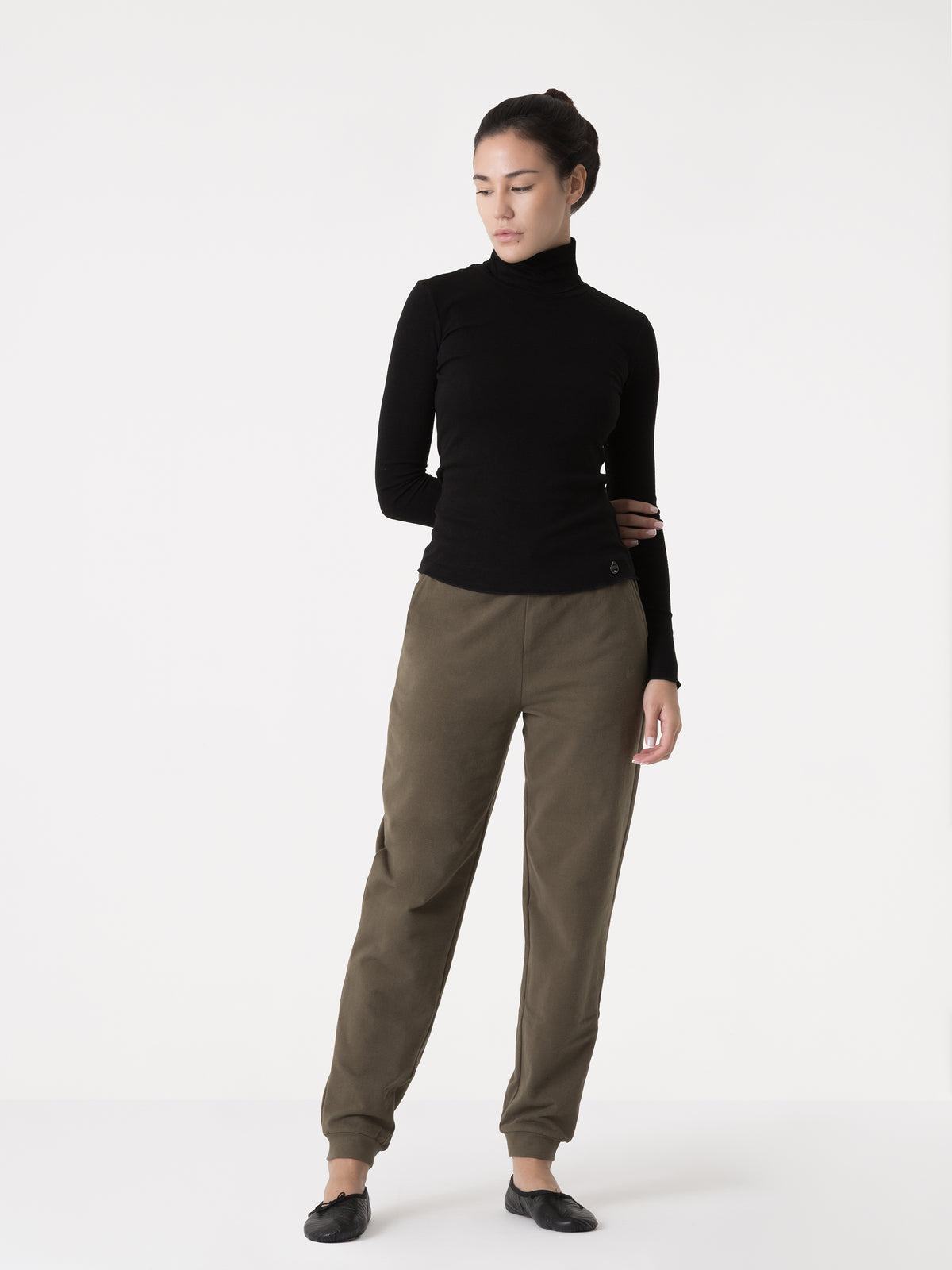 Item image: 41D206R22    Color: 2000    