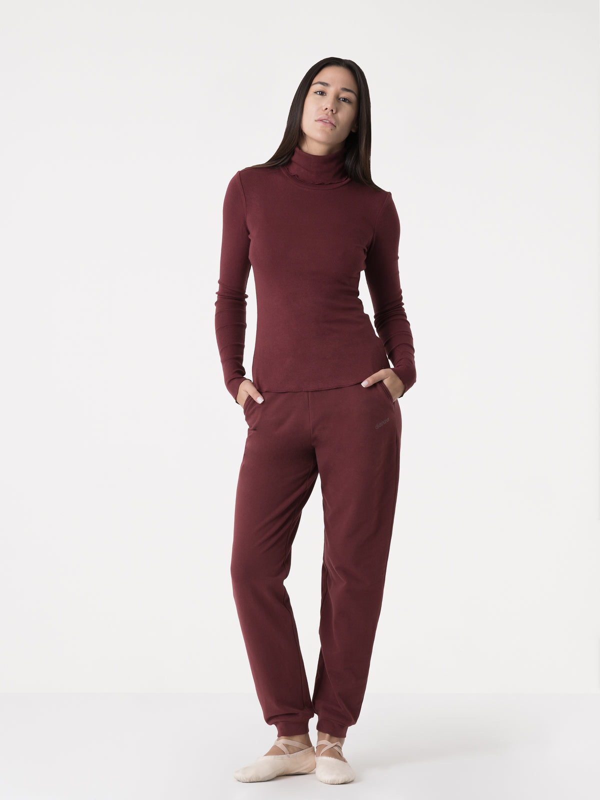 Item image: 41D206R22    Color: R900    