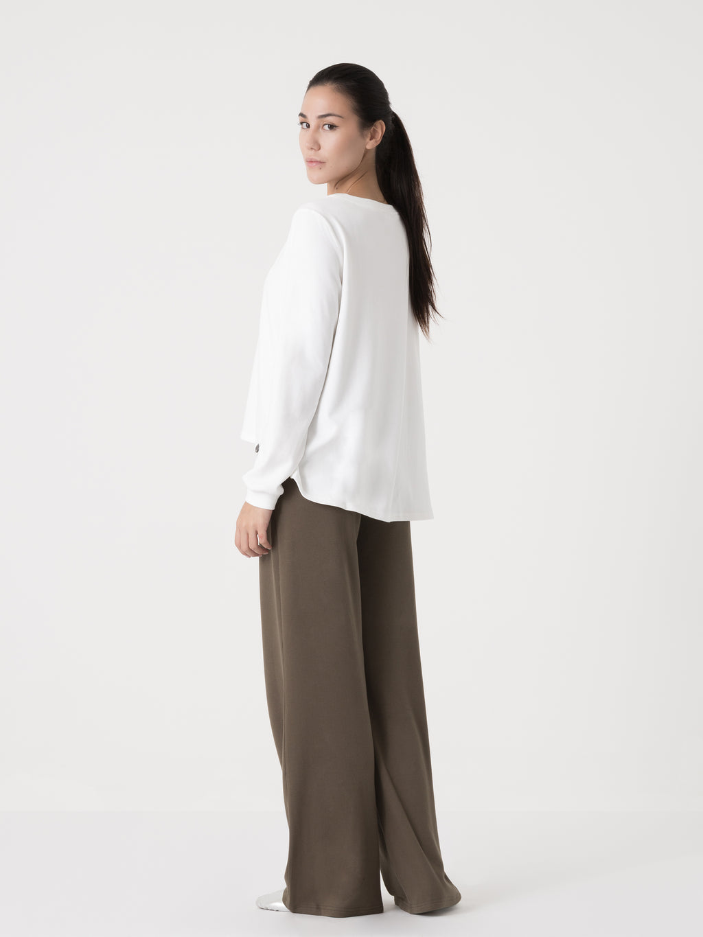 Item image: 41D208R33    Color: 1100    